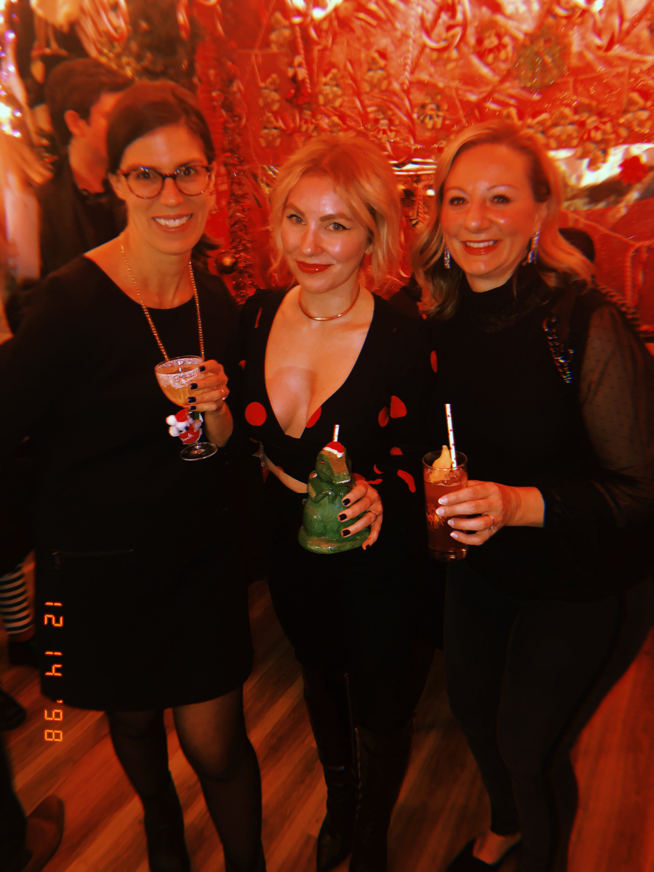 LoveNothingMore-Miracle-on-Liberty-Christmas-Bar