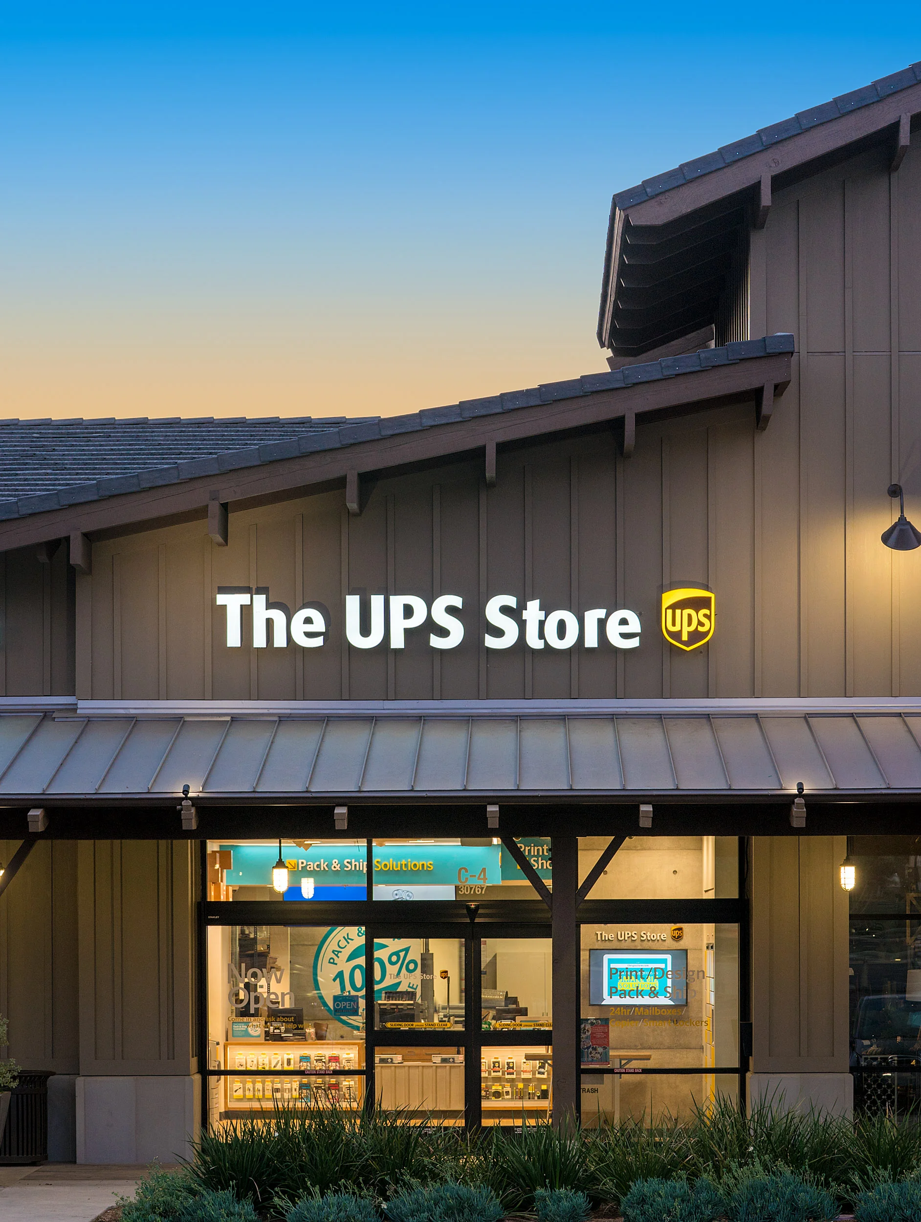 UPS_Store_MViejo_0050.jpg