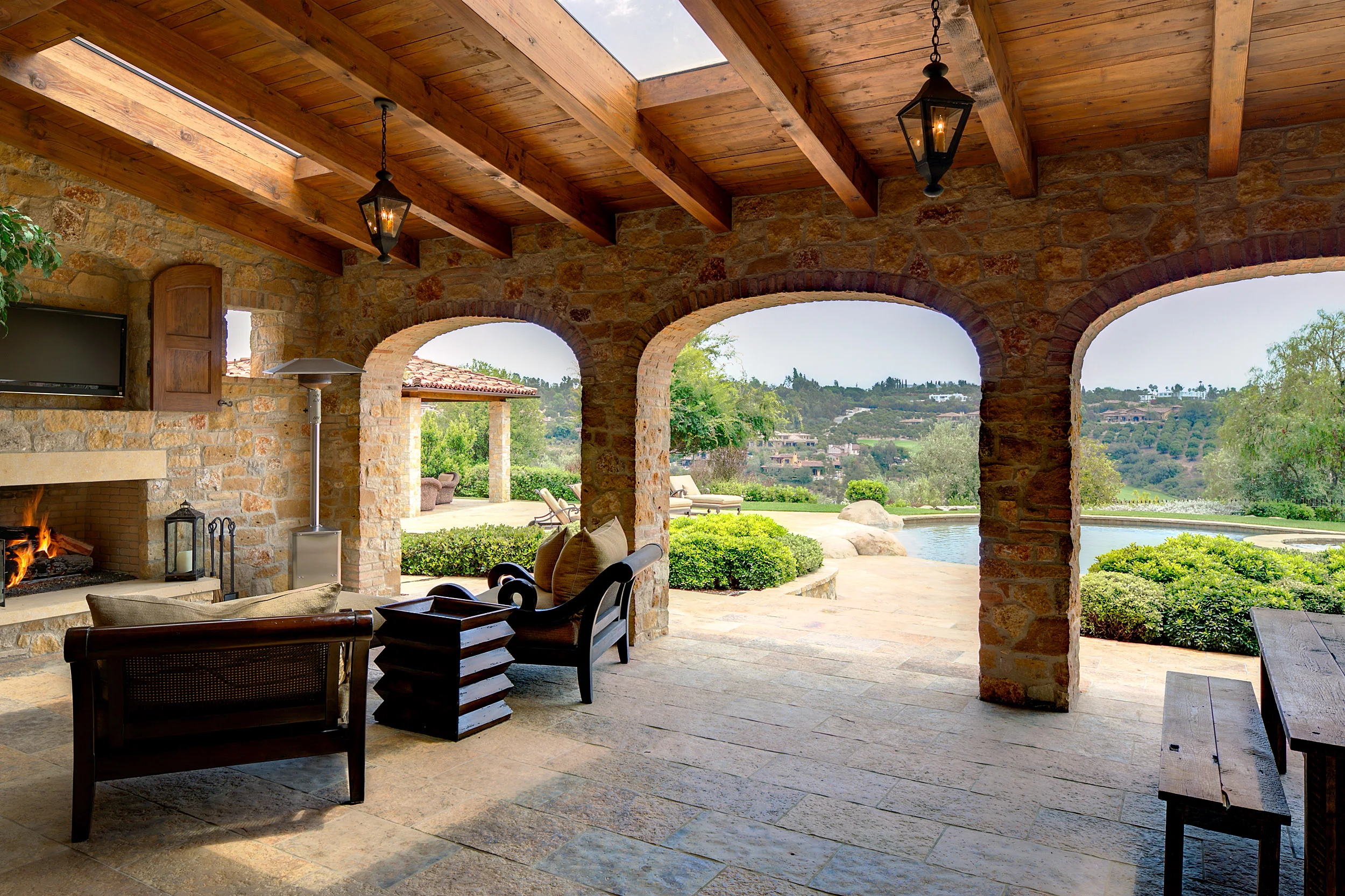 HGTV's Scoring the Deal