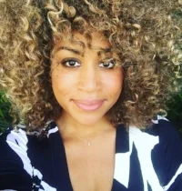 Tia Simone, Pro Musician