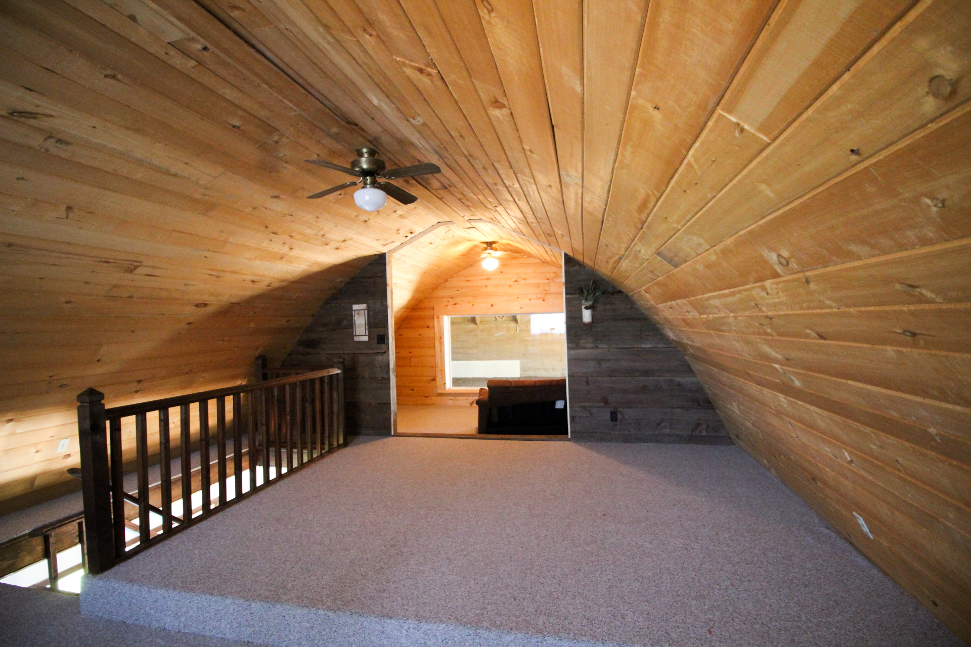 lounge 007.jpg