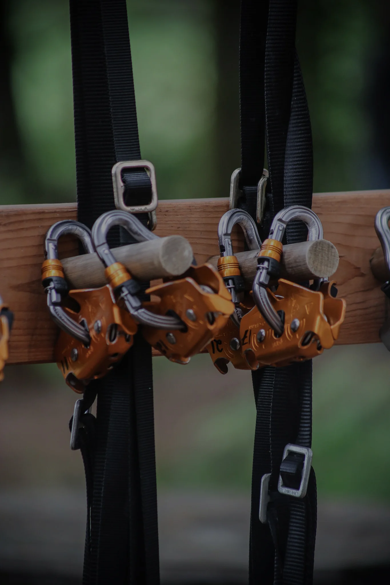 <font size="4">ZIP LINE TOUR TRAINING</font><strong>Customer management, proper gear use and rescues.</strong><a> LEARN MORE →</a>