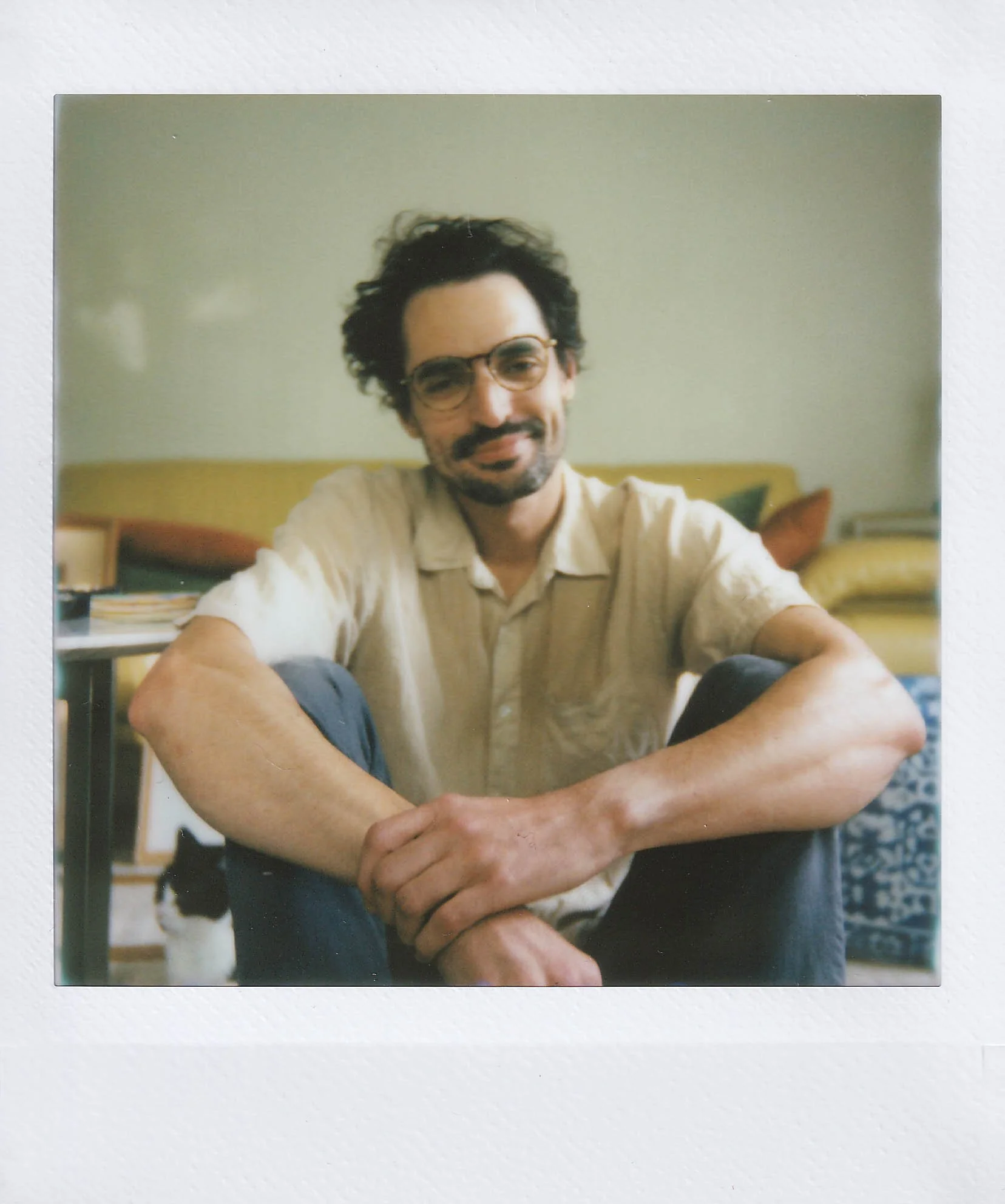 self portrait 2, with cream puff, my house, morning of thursday, 7-24-25.jpg