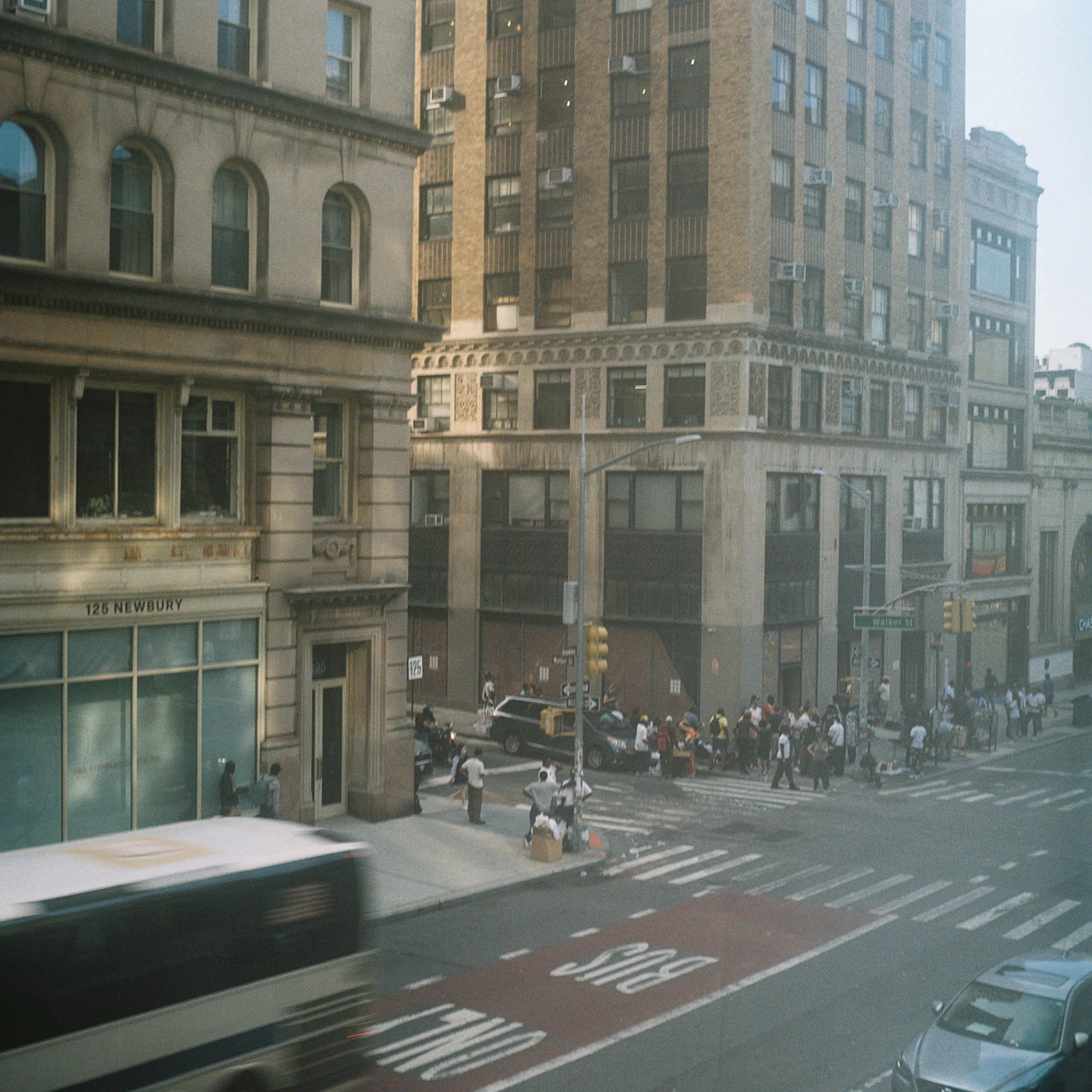 R1-04025-0006.jpg