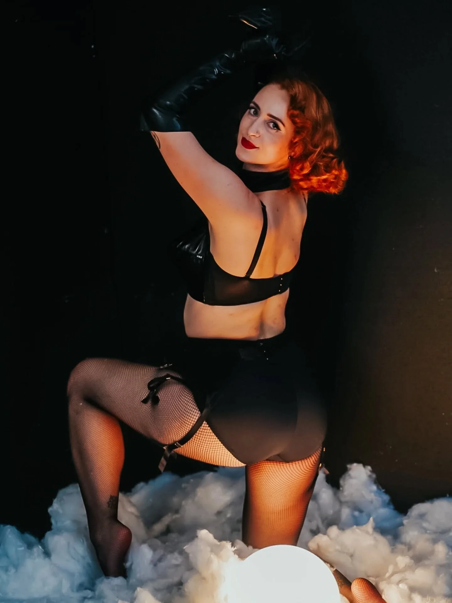 The beautiful Daisy 🌙

When I tell you, I was so excited for this session after hearing about the wardrobe 😍

Bettie Page vibes where everything!! 

Halloween previews ✨️

Beauty @dolly__daisy 
Photography @yourchoicephotography 

#leedsboudoirphot