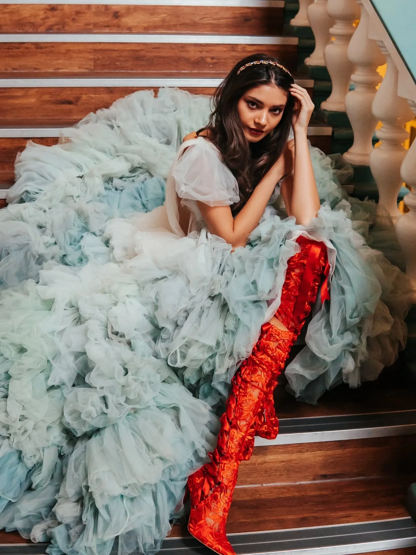 Christmas with Elle ✨️

In @millia.london @houseofelliotlaceboots and @vintageadornments at @victoriahall_saltaire_weddings 
@ellebaldwinson 
Photography @yourchoicephotography 

#leedsboudoirphotographer #ukboudoirphotographer ##femaleboudoirphotogr