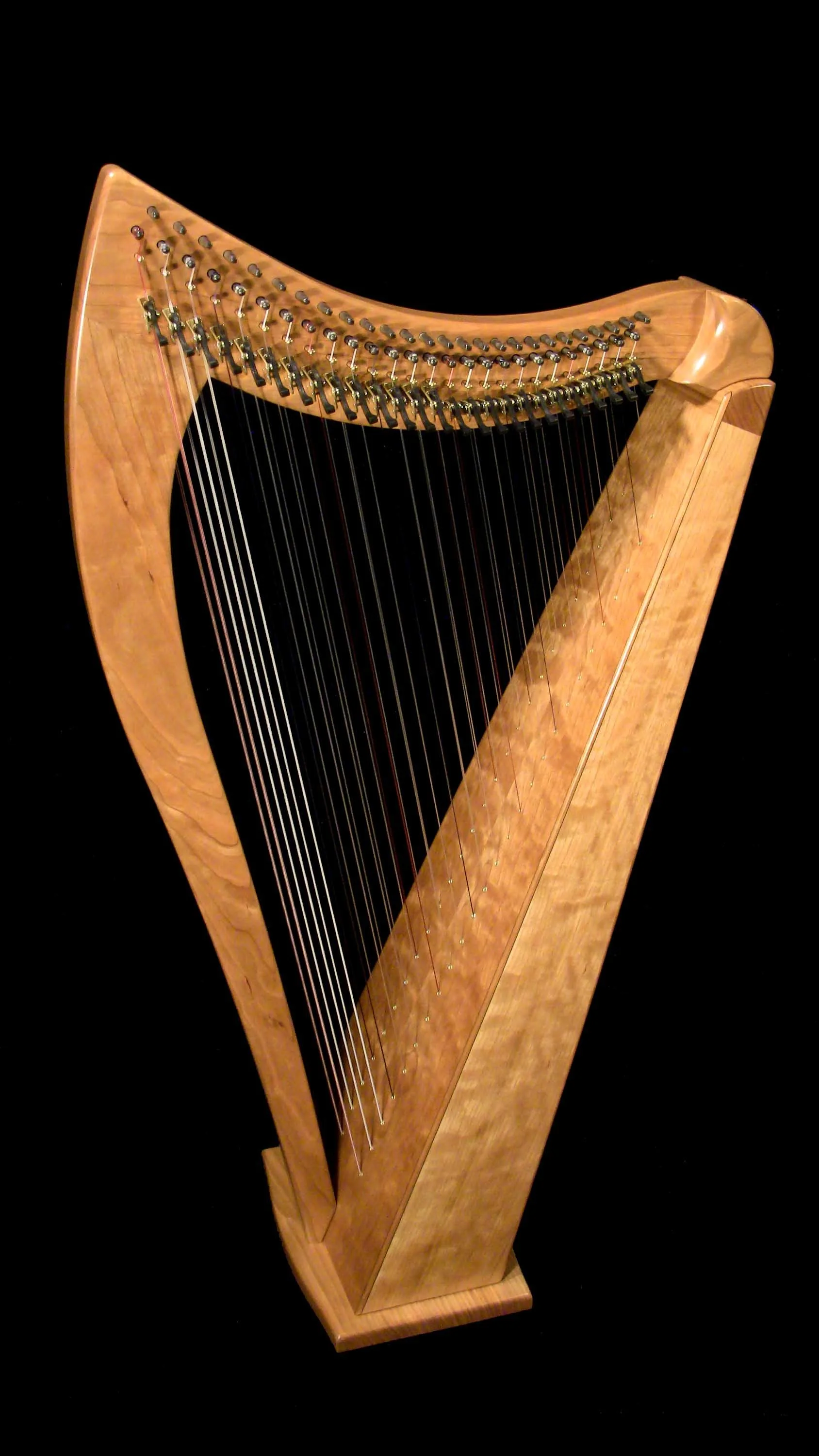 Dusty Strings Harp_FH26-double-strung-cherry-no-legs.jpg