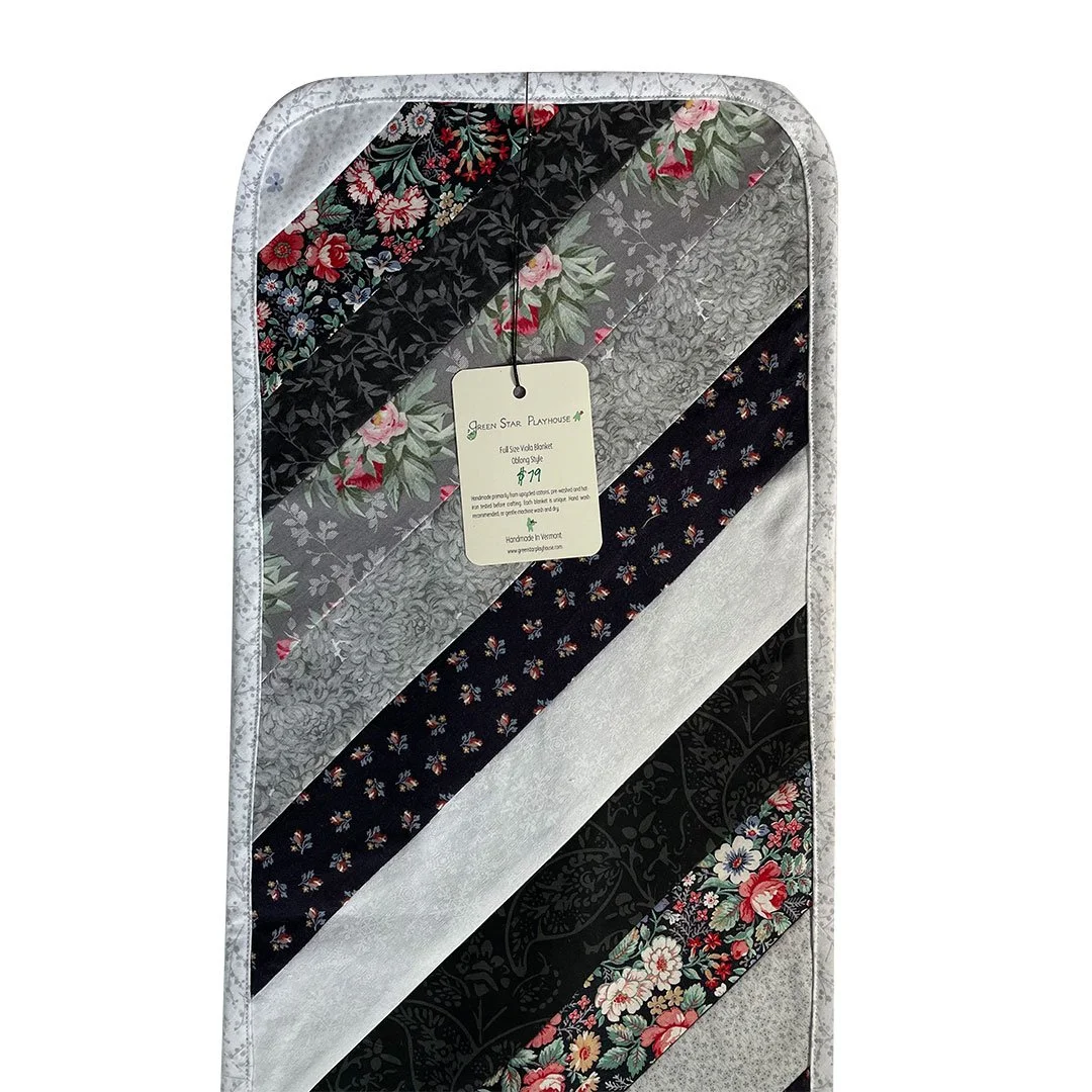 Garden-of-Depth-violin-blanket-02.jpg