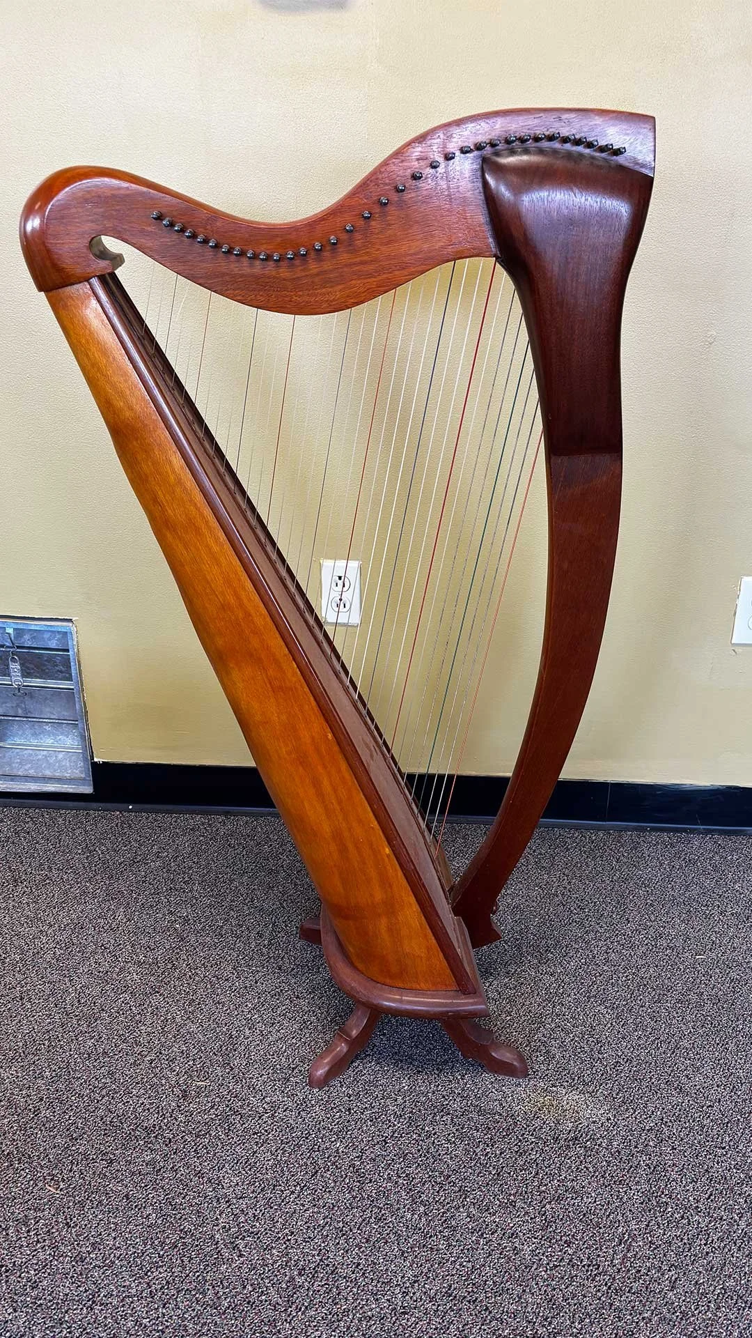 Pre-Loved-34-String-Used-Lever-Harp-For-Sale-2026-02.jpg