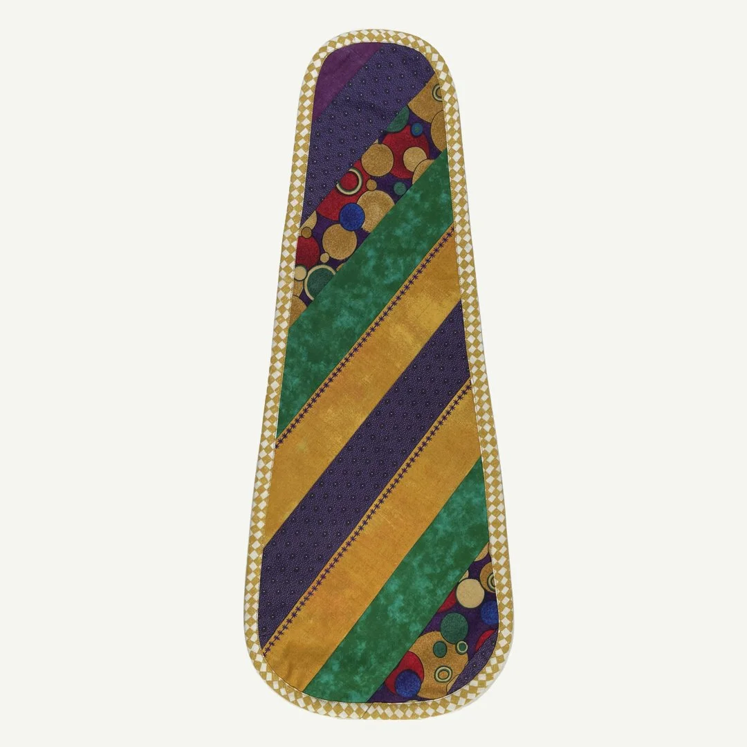 Gilded-Confetti-Caprice-½-Size-Violin-Dart-Style-Blanket-01.jpg