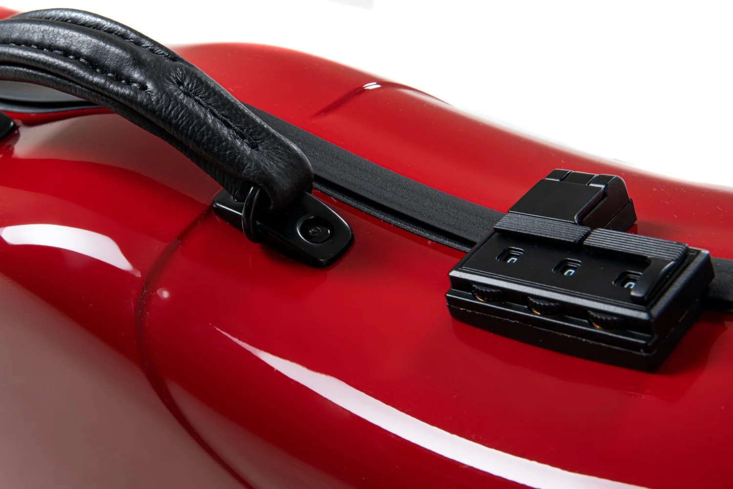 Gewa High Gloss Violin Case 05.jpg