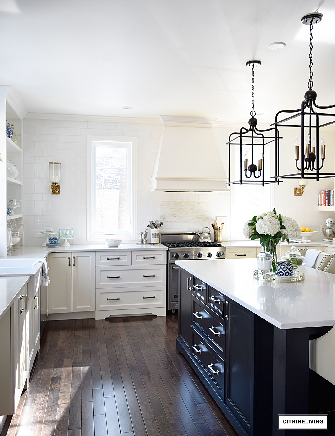 Are Black and White Kitchen Cabinets Back in Fashion ·