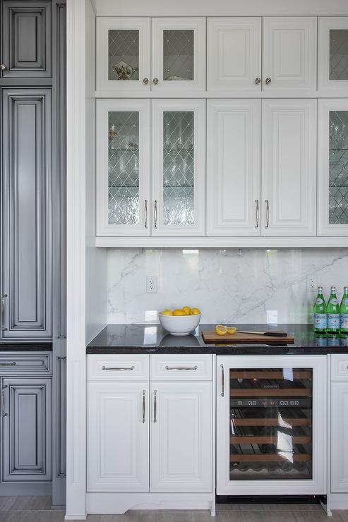 How to Make Your Kitchen Beautiful with Glass Cabinet ...