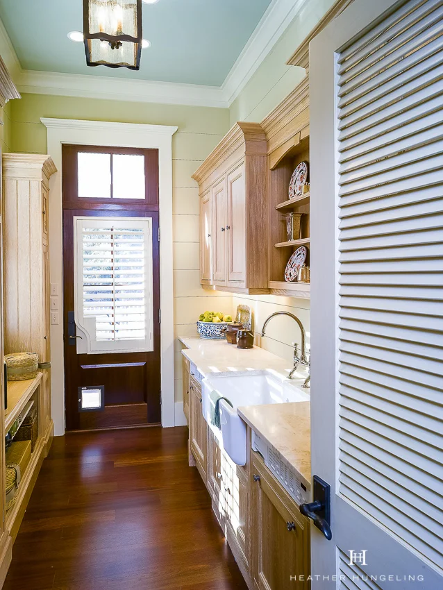 The Easy Elegance of a Lowcountry Home — Heather Hungeling Design