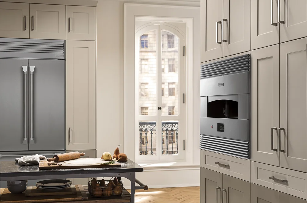 Monogram’s latest new kitchen product introduction for 2019 is a “Hearth Oven.” Not only can you use it for pizzas, but creative cooks will find several other uses for it. Here, it’s shown mounted flush into a standard 30” wide oven cabinet.