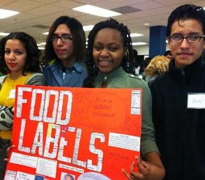 Cynthia, Ernesto, Wysdom and Uriel present on food labels.