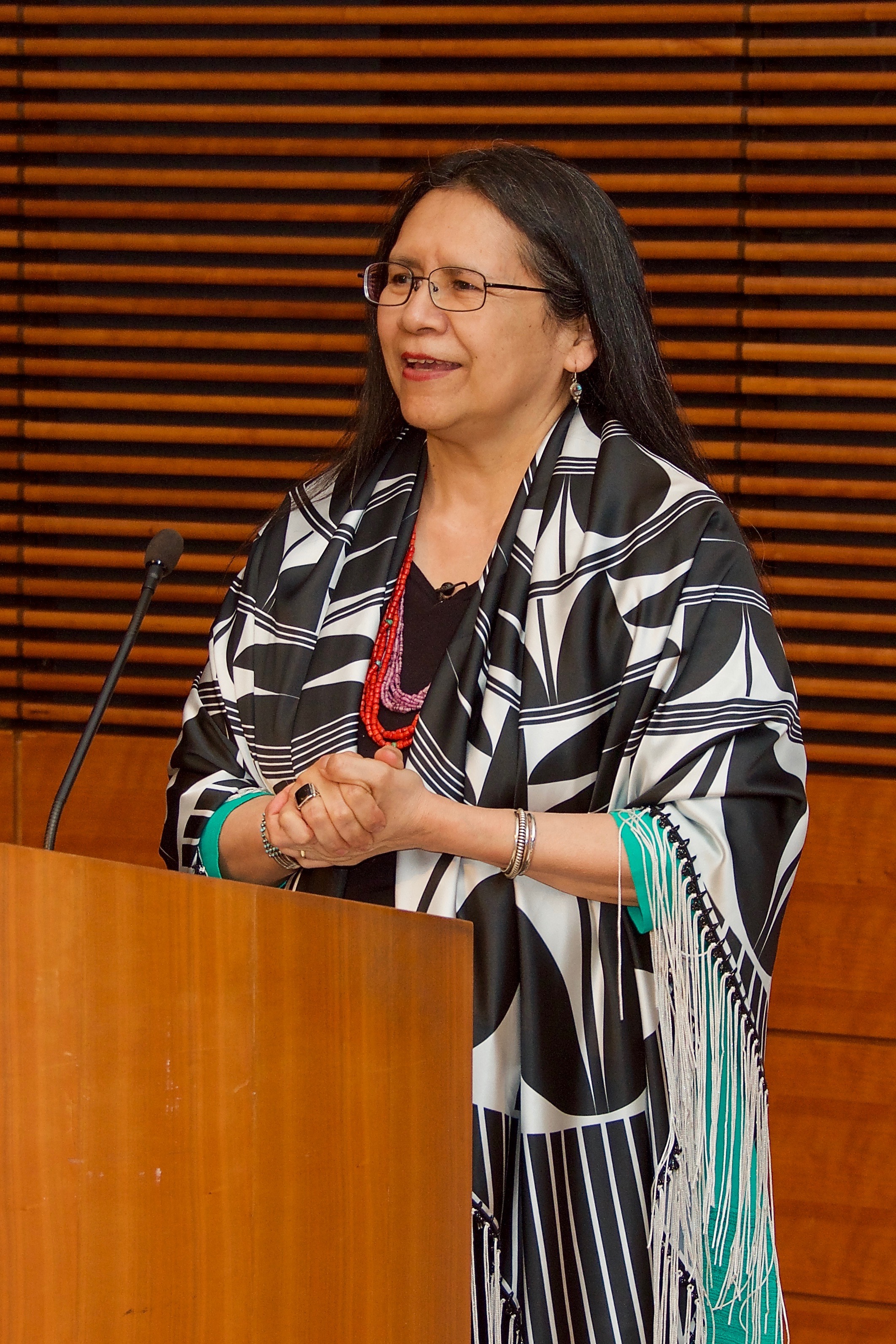 Debbie Reese at Arbuthnot Lecture. By Durango Mendoza, 2019.