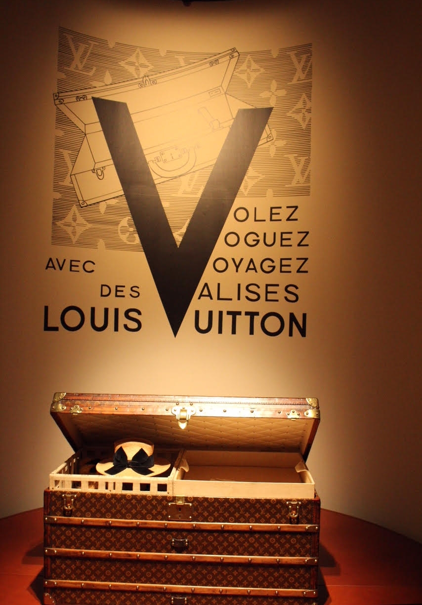 Louis Vuitton 200 Trunks The Exhibition Tote Bag & Catalogue
