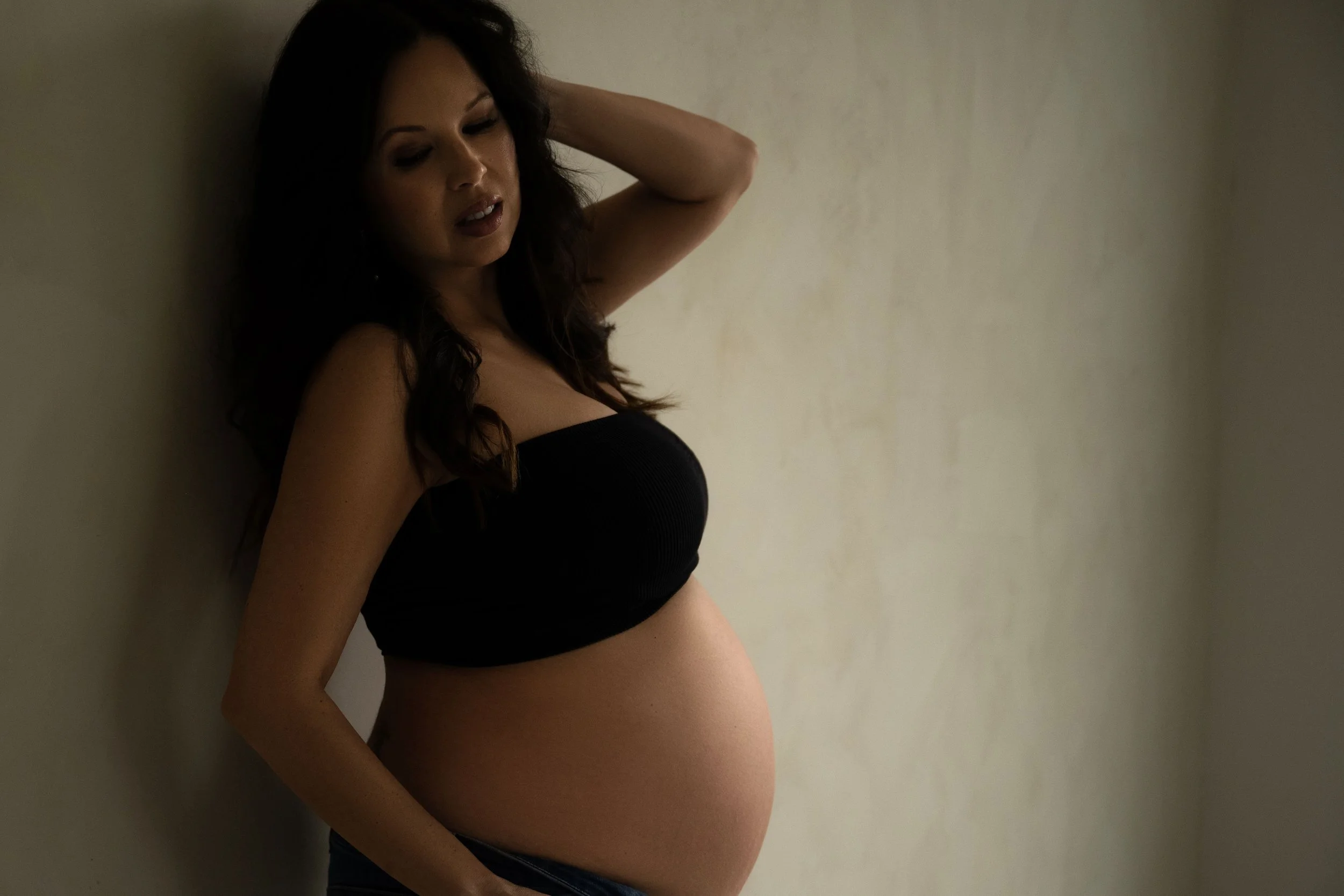 The Most Common Maternity Photo Mistake| According to an Austin Maternity Photographer