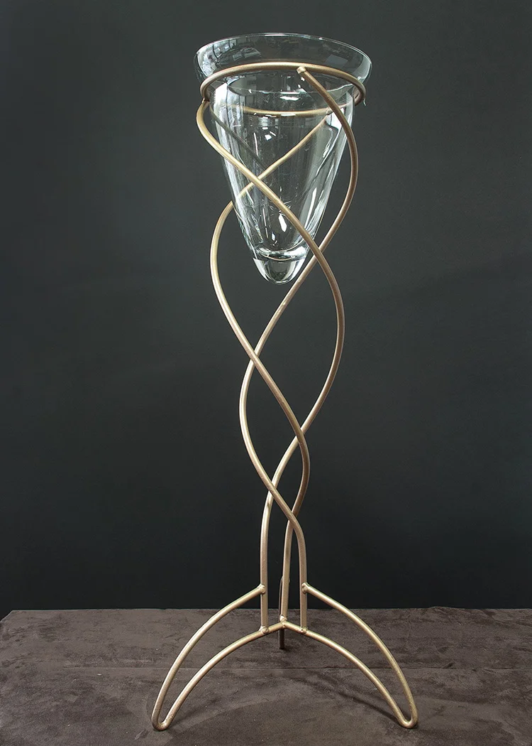 REF-007: Gold Spiral Riser