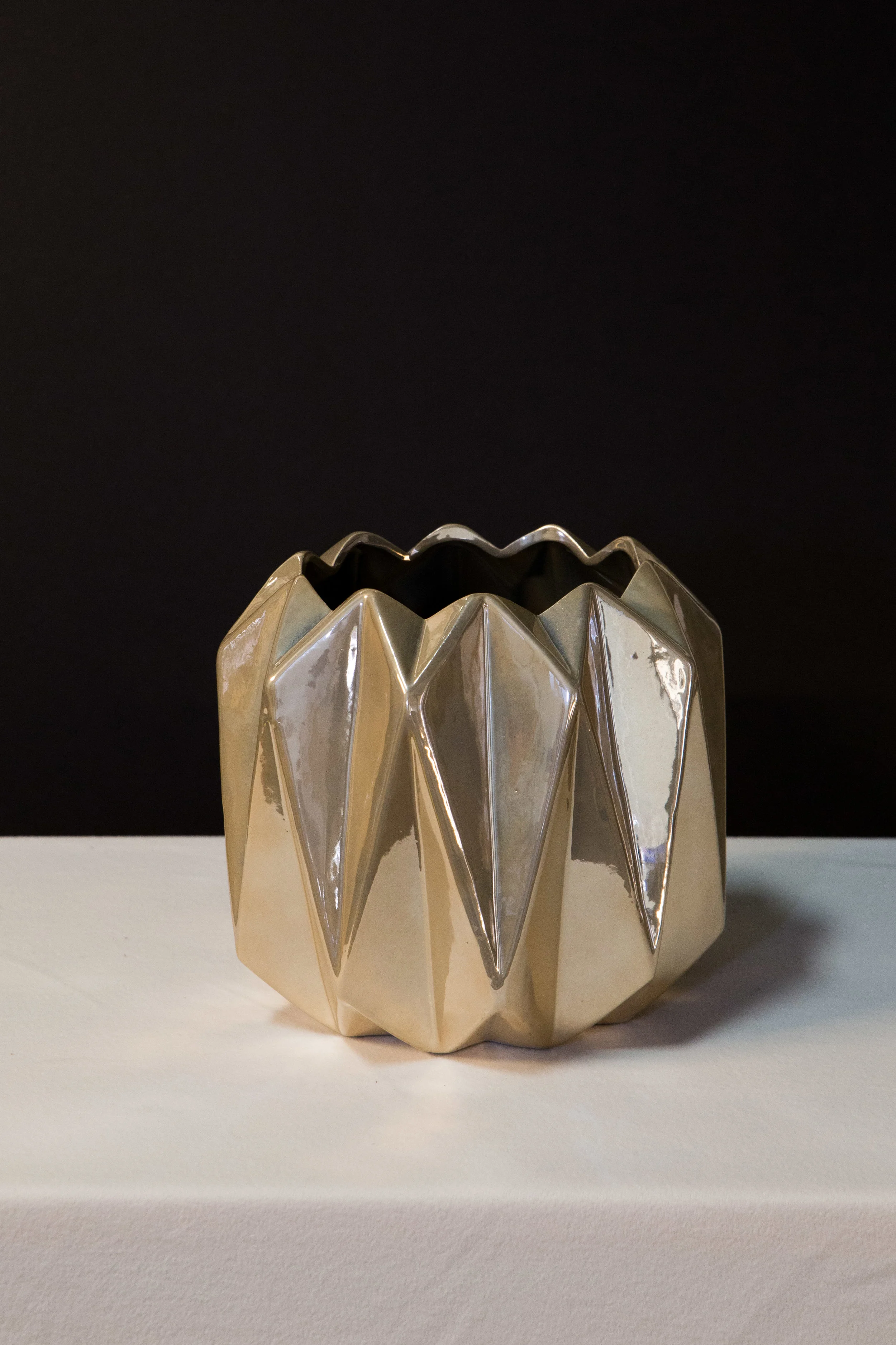 LOW-007: Marcella Pot & Vase