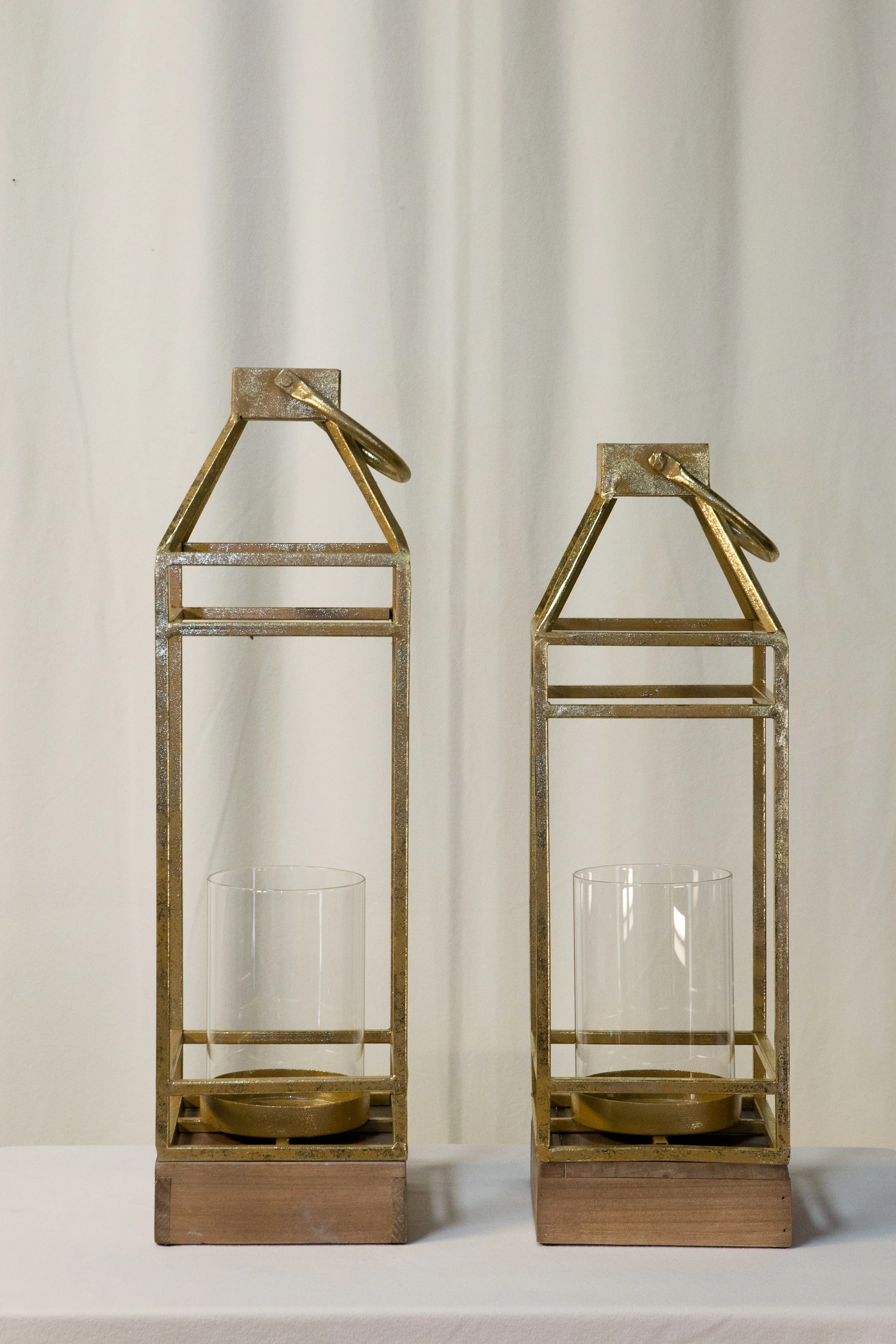 LNT-007: Gold Square Lantern