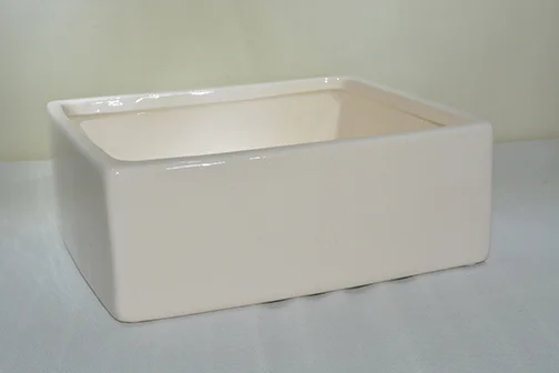 LOW-082: White Ceramic Rectangle