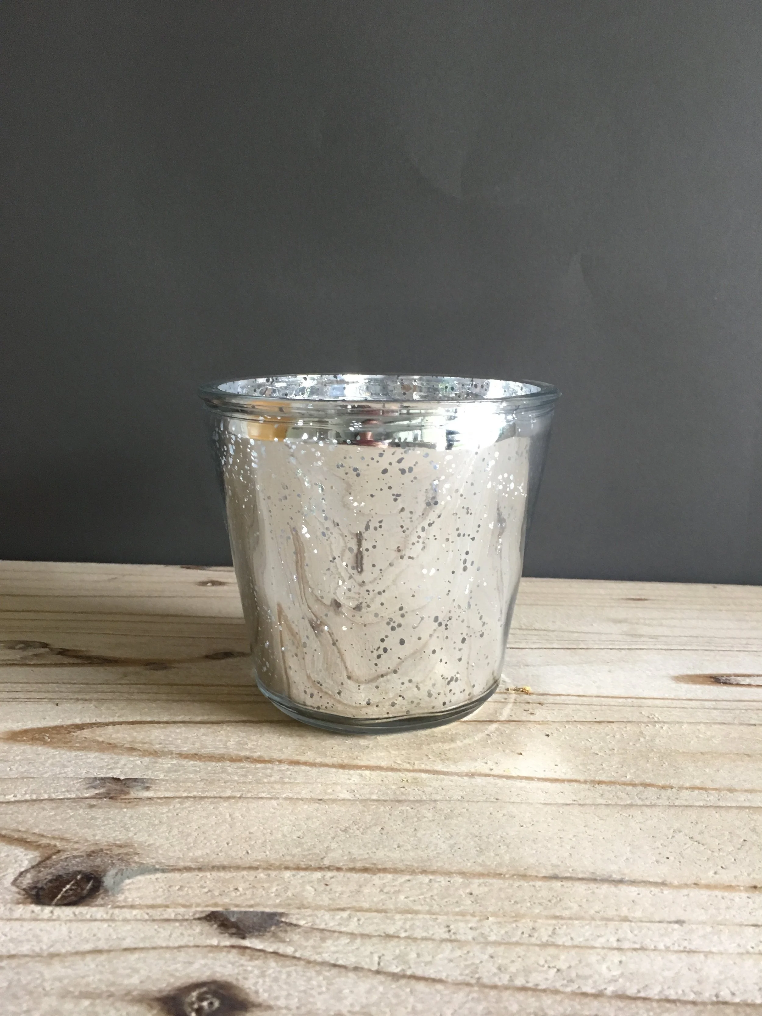 LOW-111: Mercury Containers