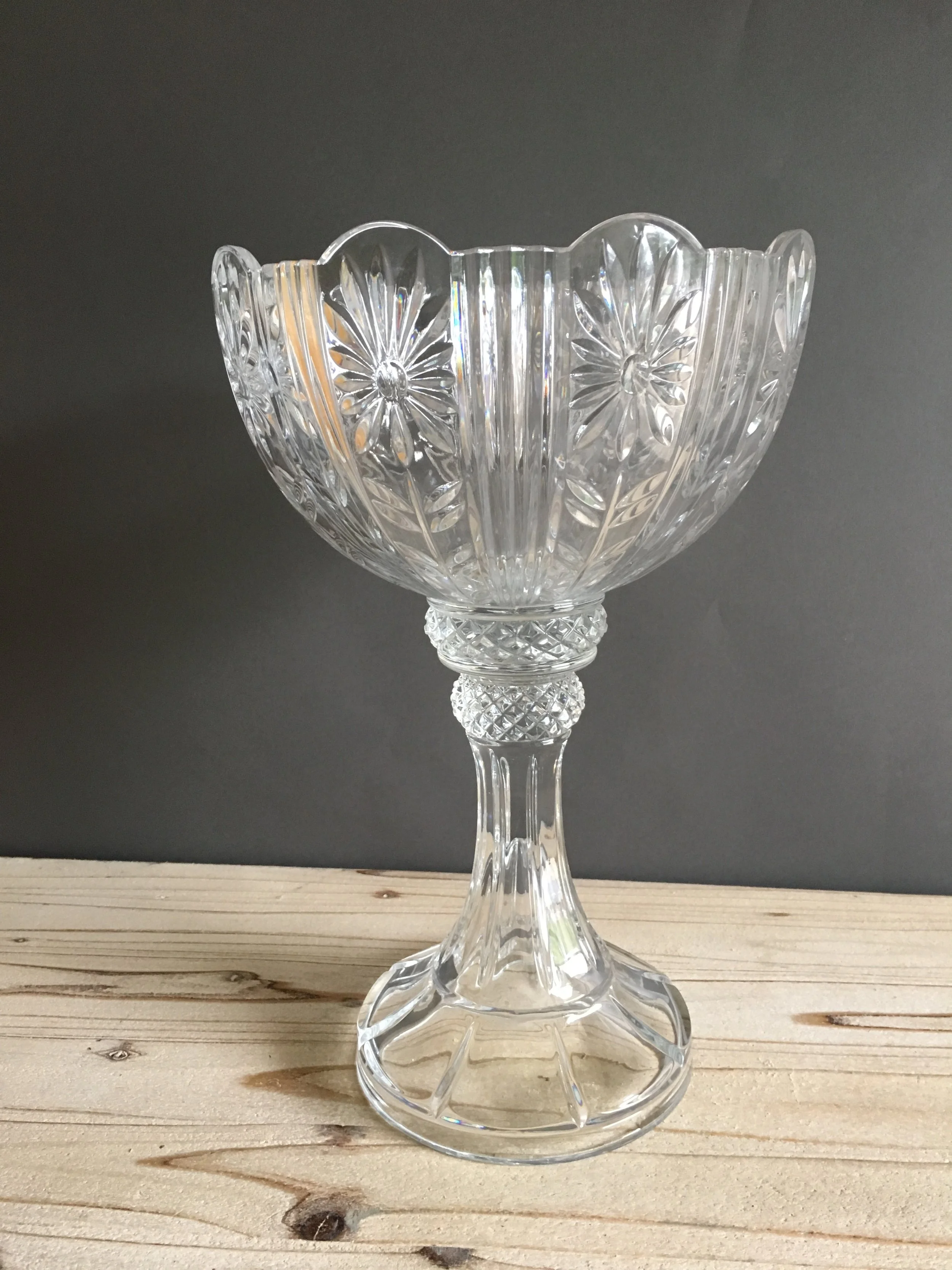STP-064: Cut Crystal Floral Bowl