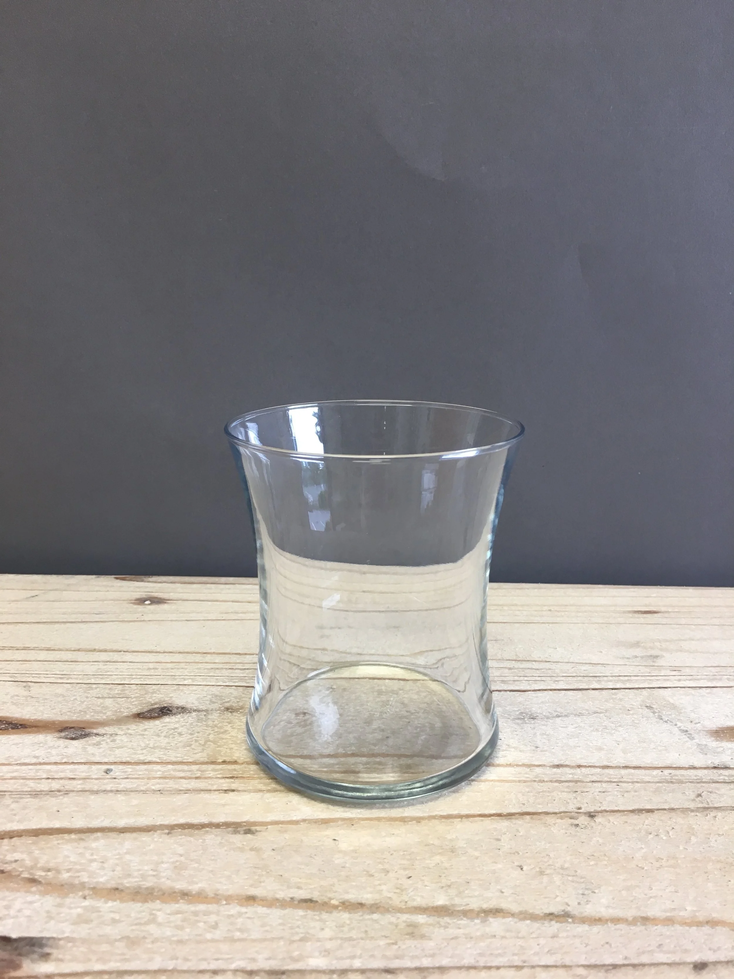 LOW-162: Short Flared Vase