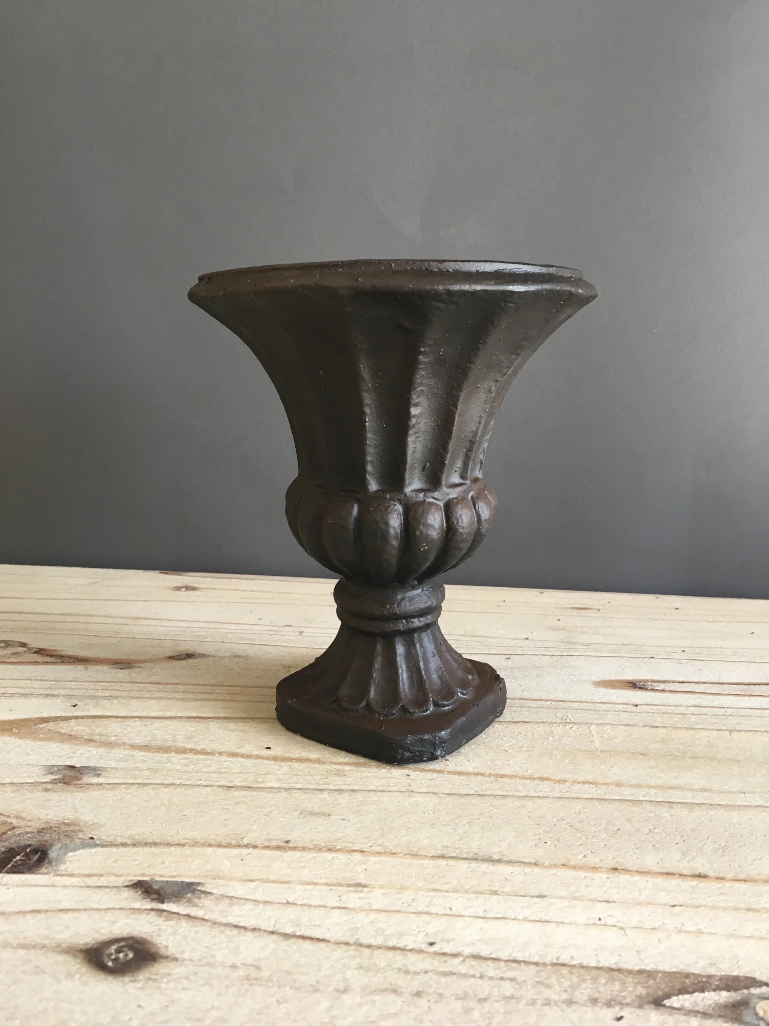 LOW-238: Brown Ribbed Urn