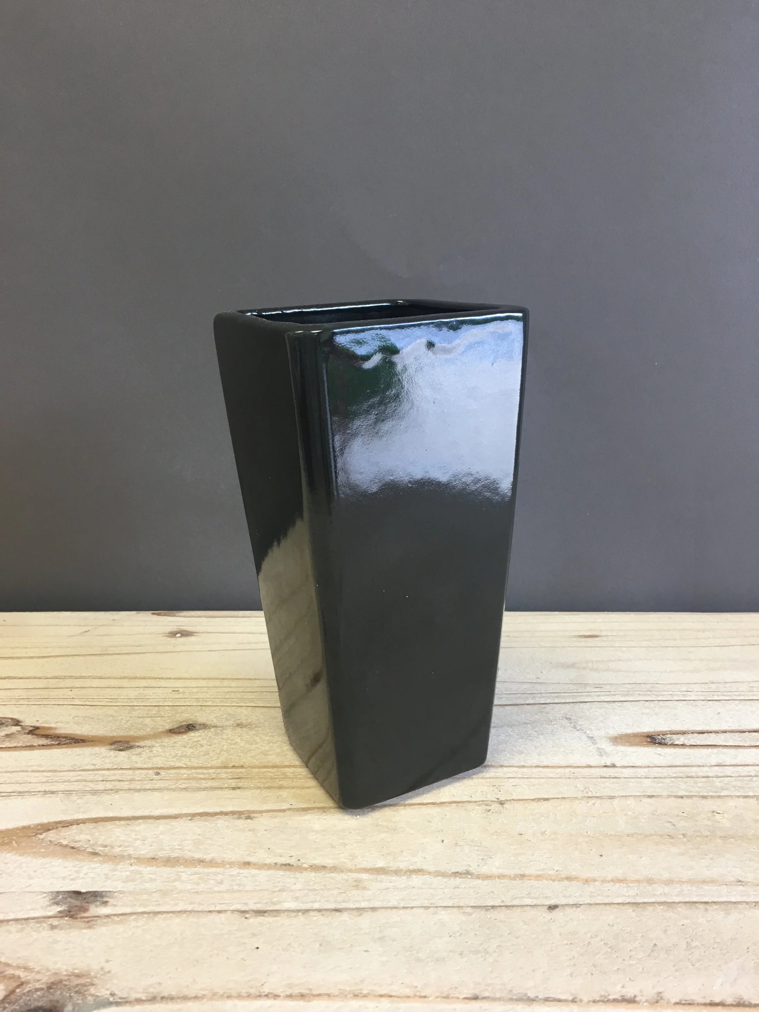 LOW-242: Black Glazed Tapered Vase