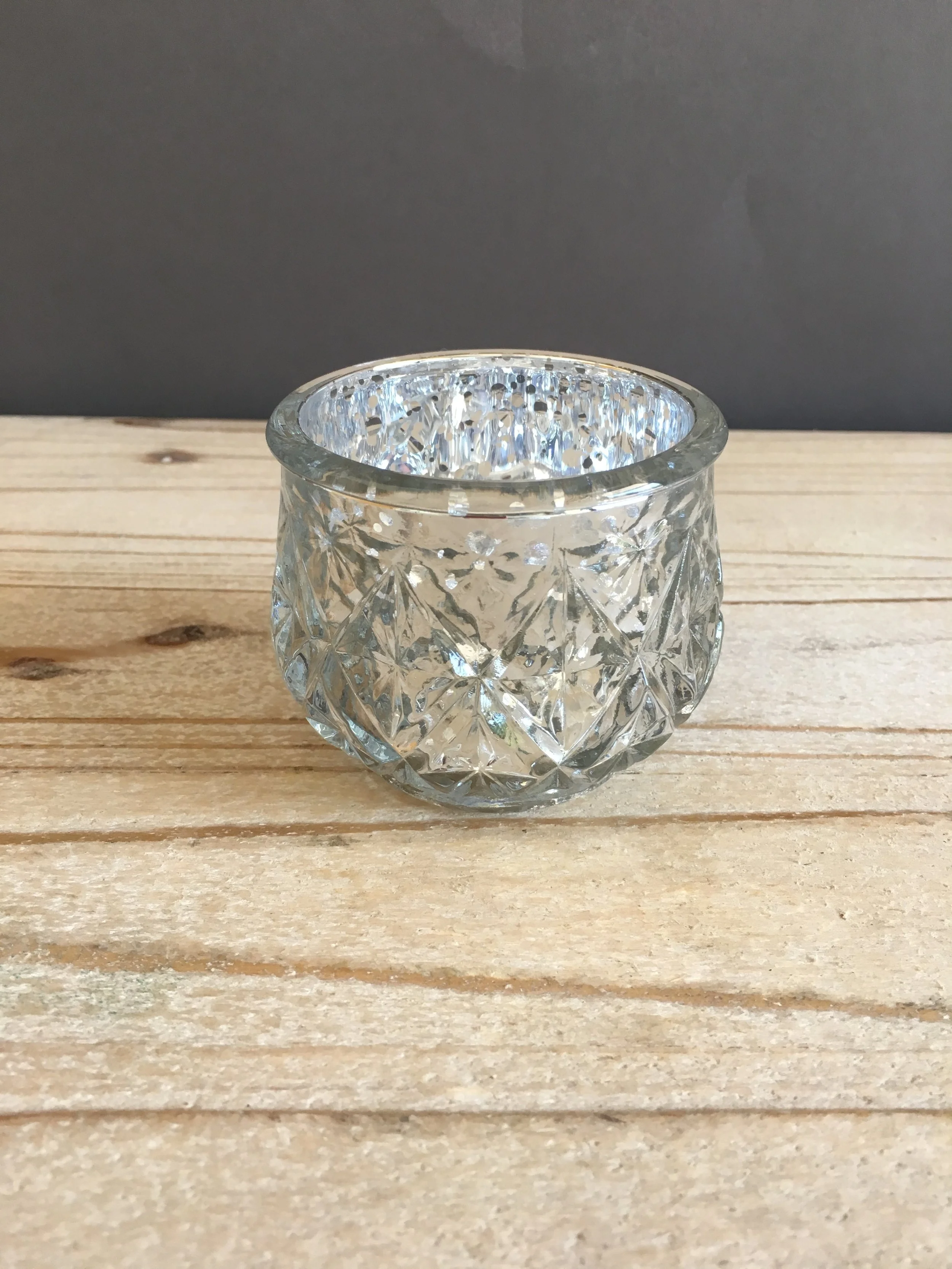 VOT-074: Silver Diamond Textured Votive