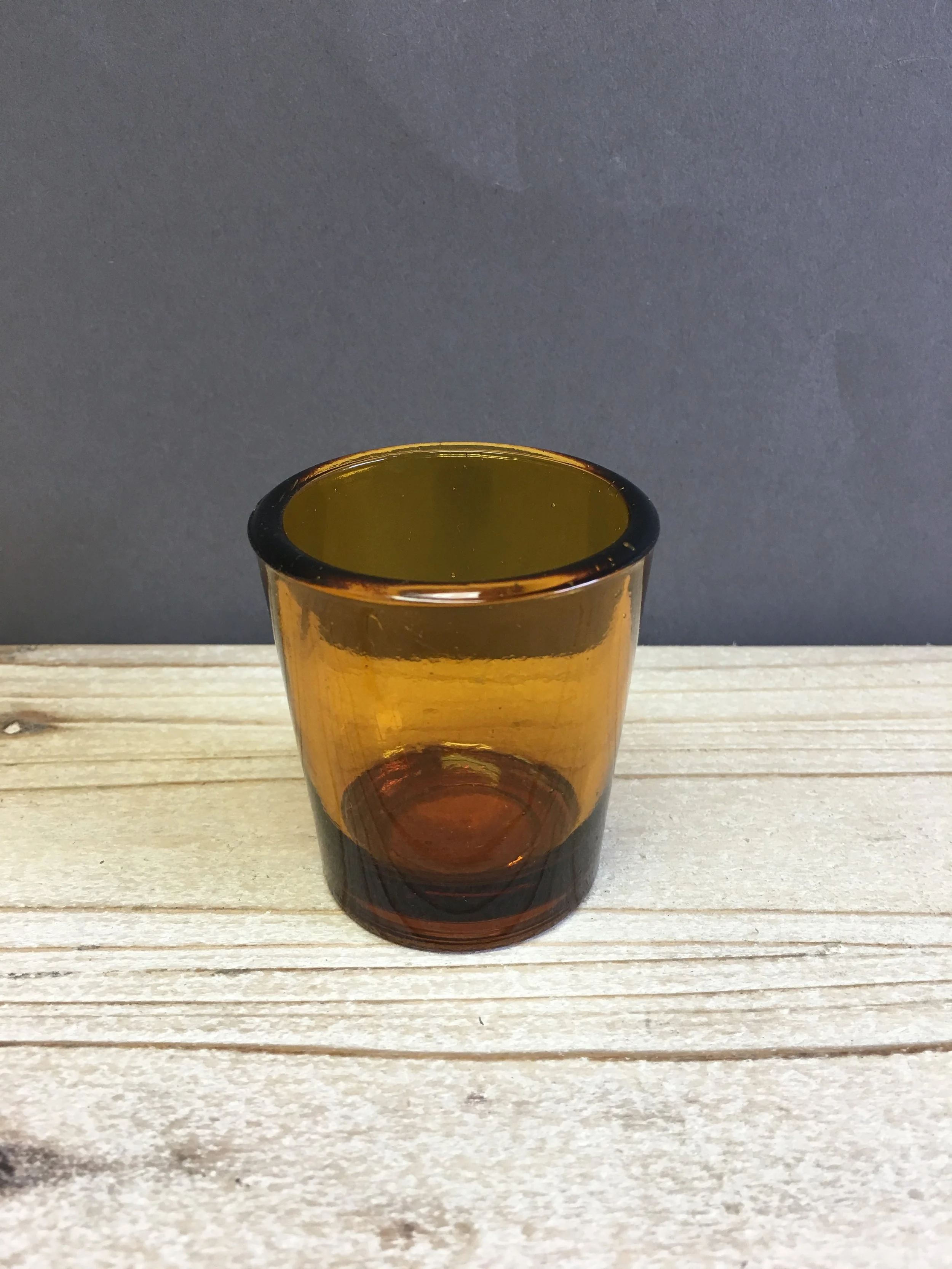 VOT-076: Amber Votive