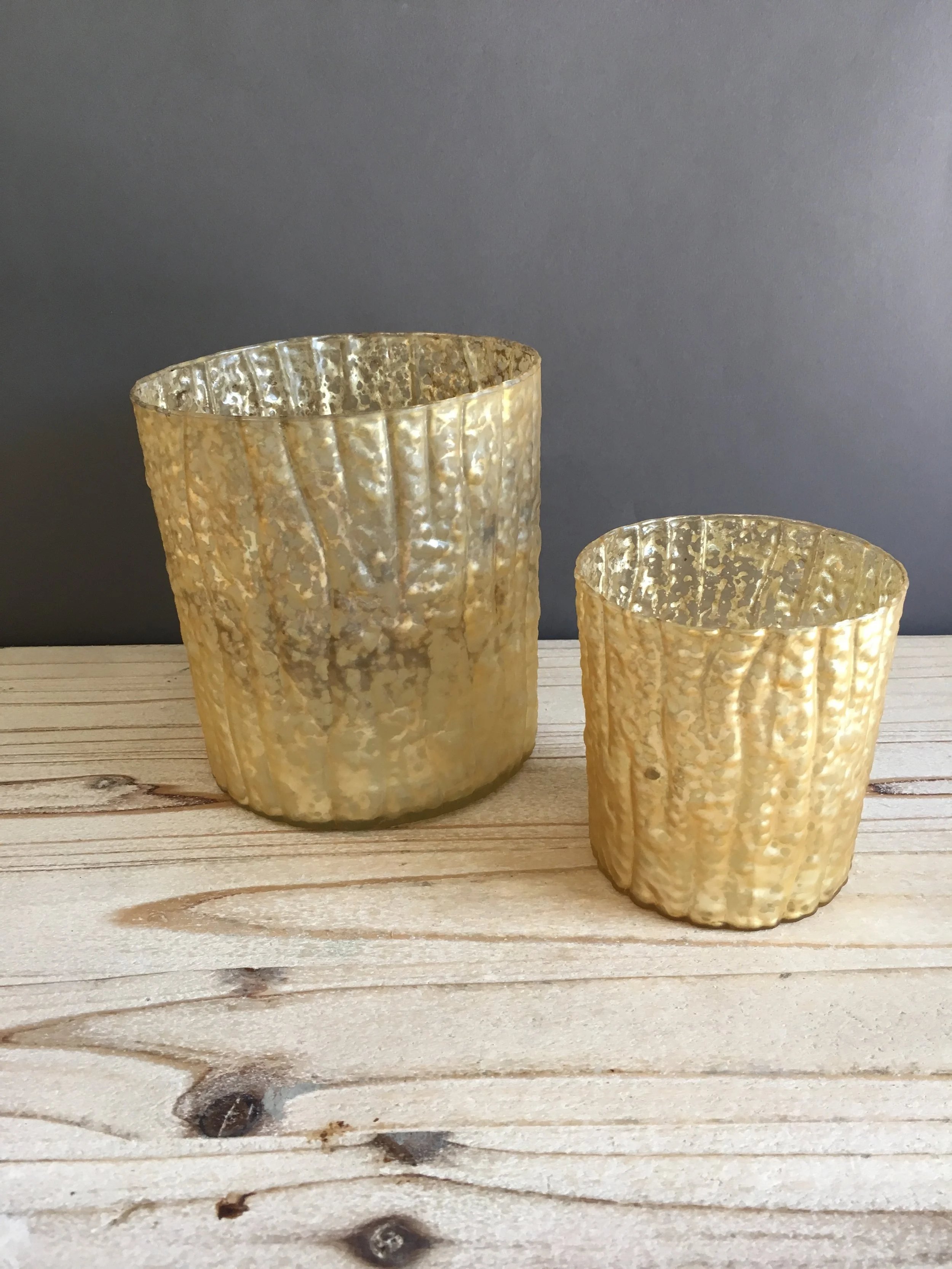 LOW-148: Gold Mercury Textured Cylinder