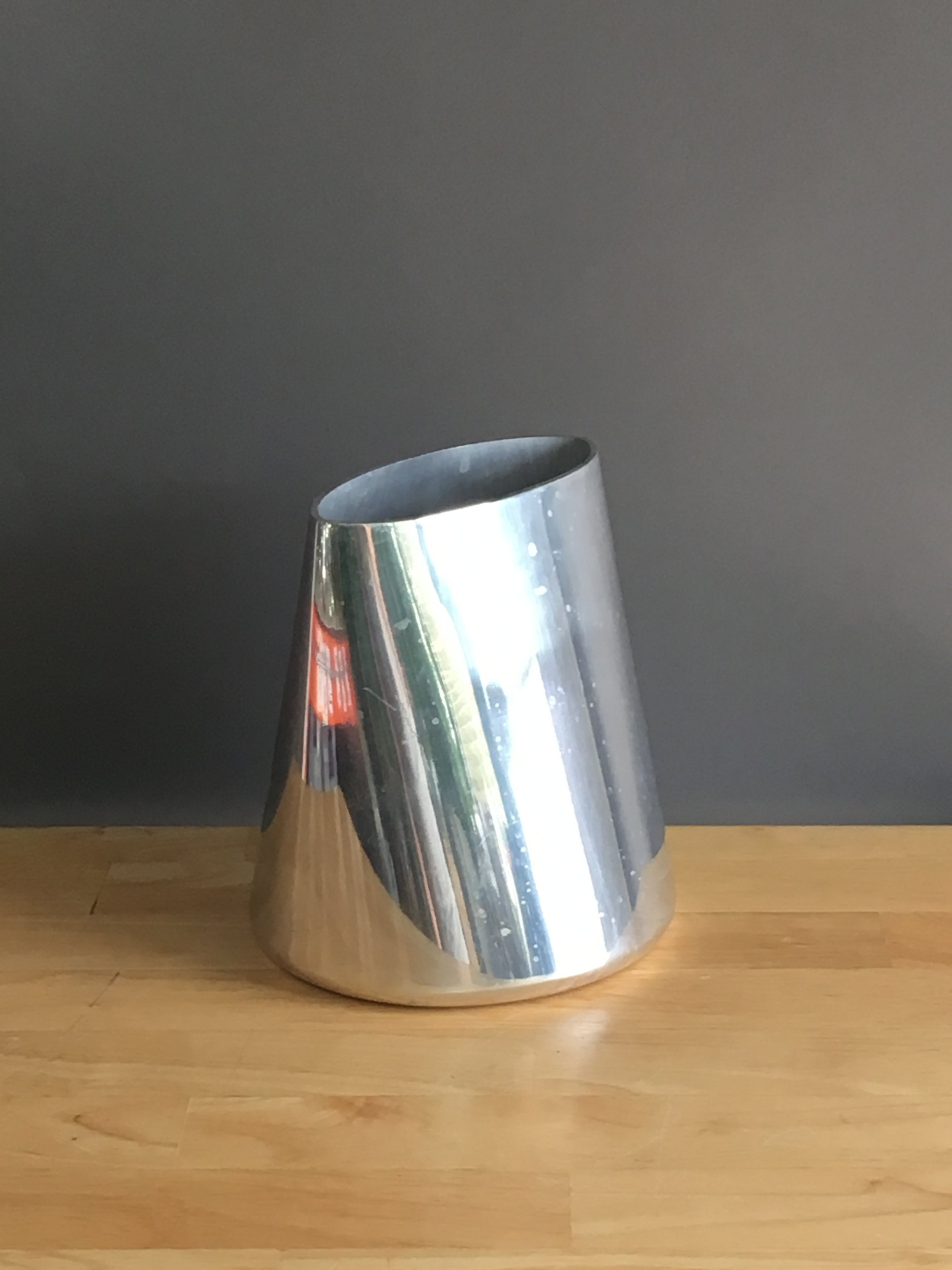 LOW-108: Silver Oblong Vase