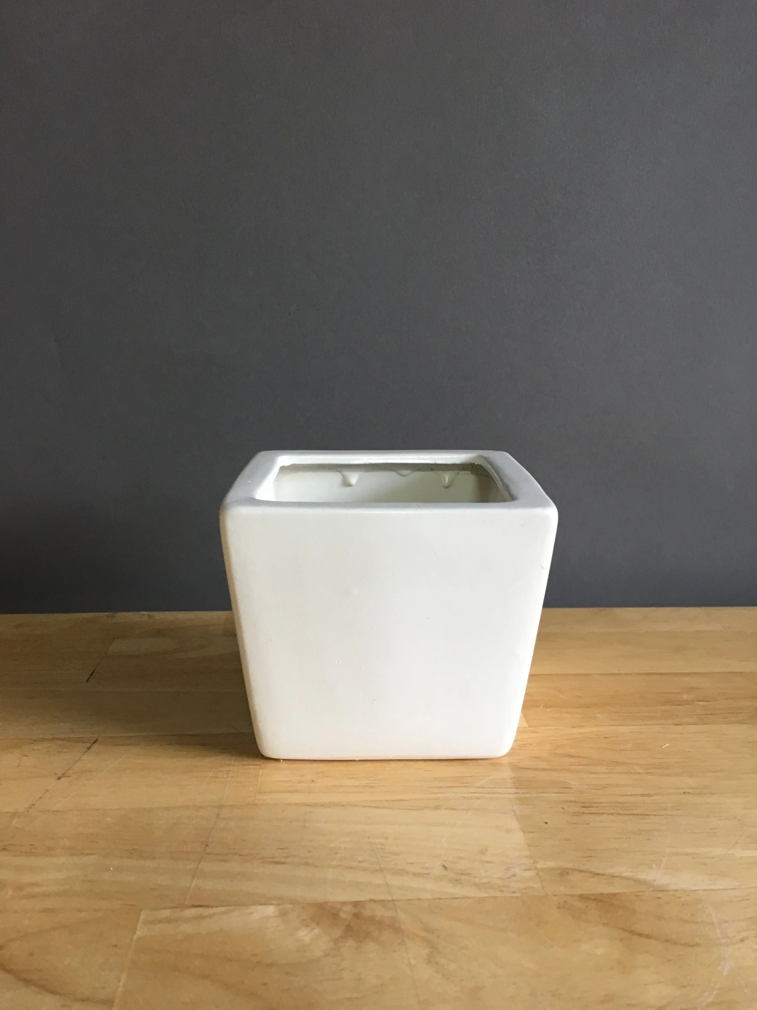 LOW-121: Small Square Planter