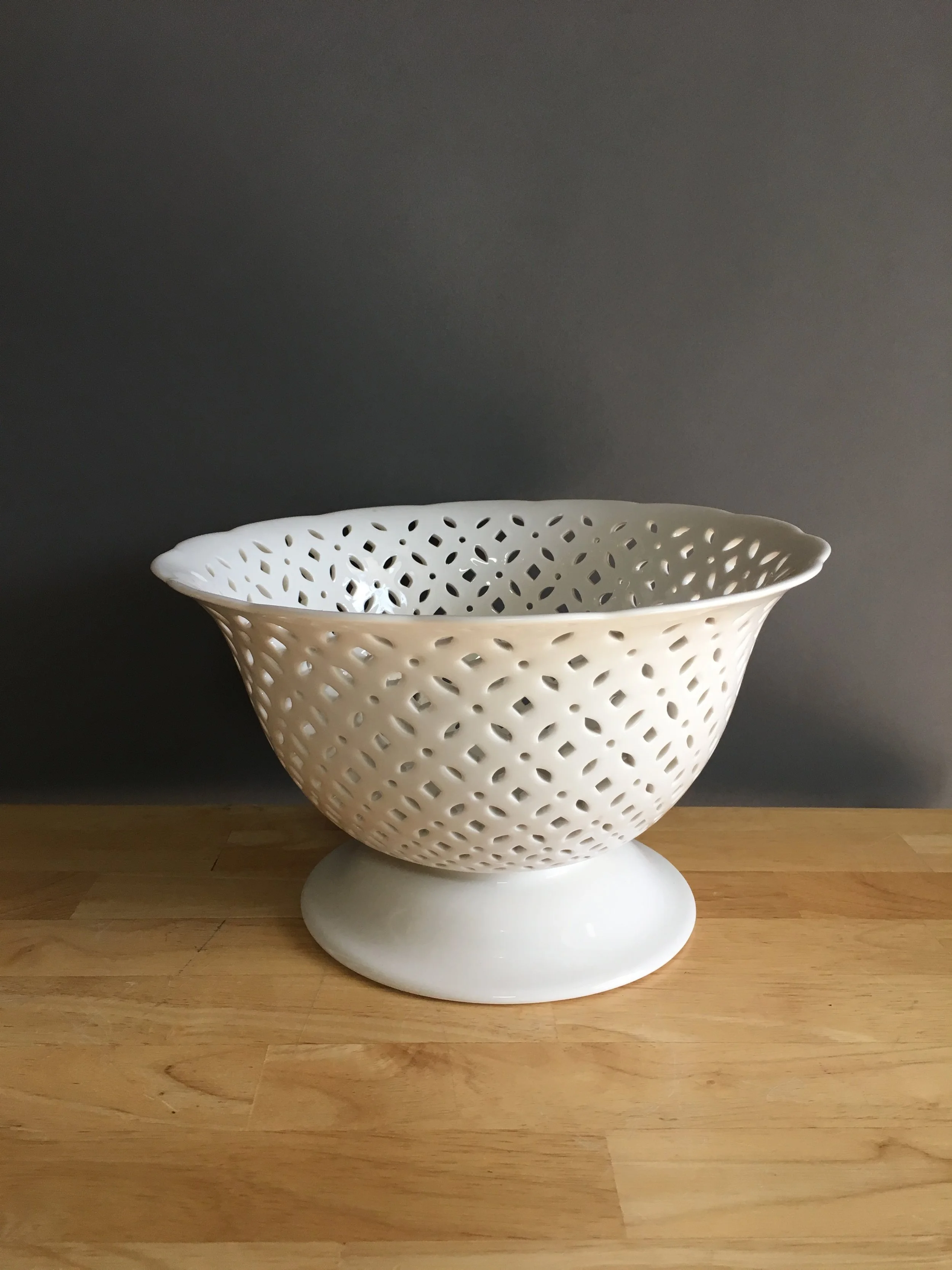 LOW-187: White Pierced Bowl