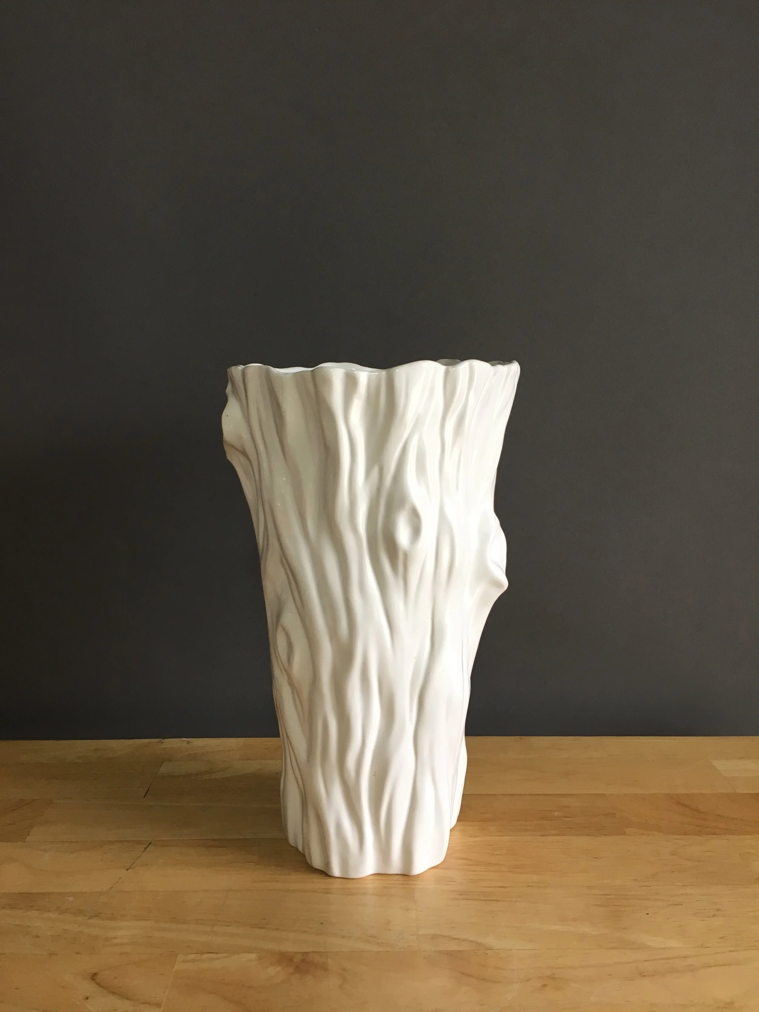 STP-047: Ceramic Log Vase