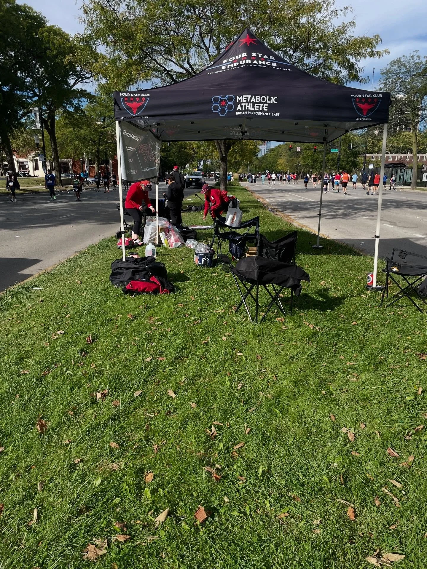 Staying until the bitter end! Congratulations to all the athletes especially our @team2endaids !!!&rsquo; Loved seeing you all out there!!!