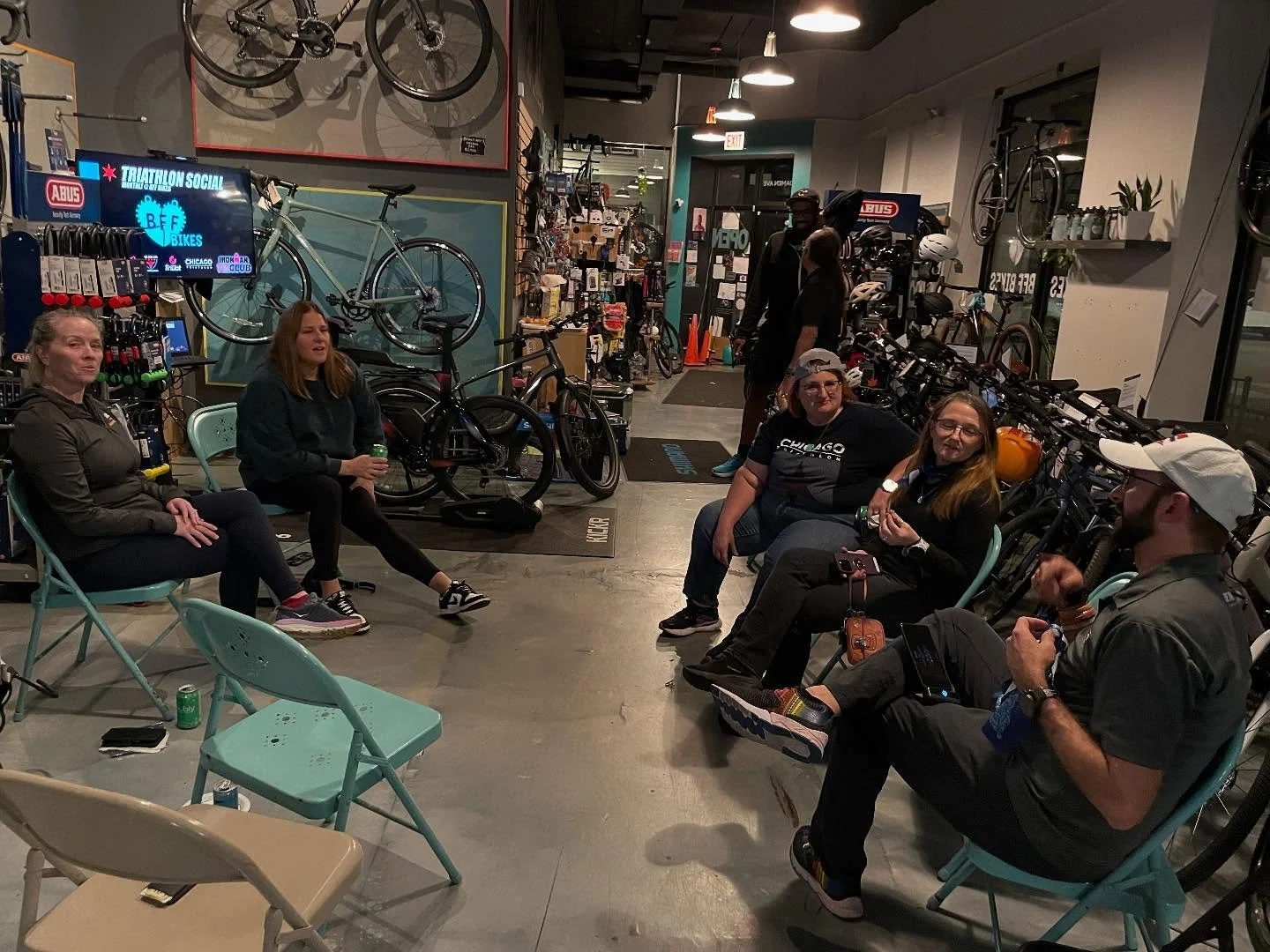 Great night of camaraderie talking about the do&rsquo;s and don&rsquo;t&rsquo;s of triathlon! Thanks Michelle Gallagher for giving her insights into her first 70.3 this year!  She also won our raffle of a bike tune up!!! Congrats Michelle on both cou