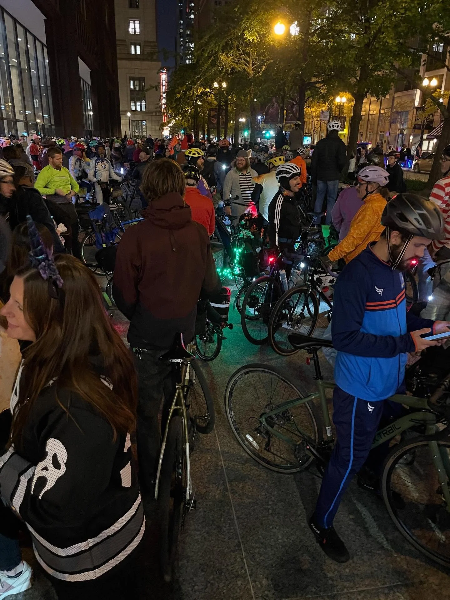 We had fun seeing all the costumes at last nights @chicritmass ride! Here are a few pictures!!