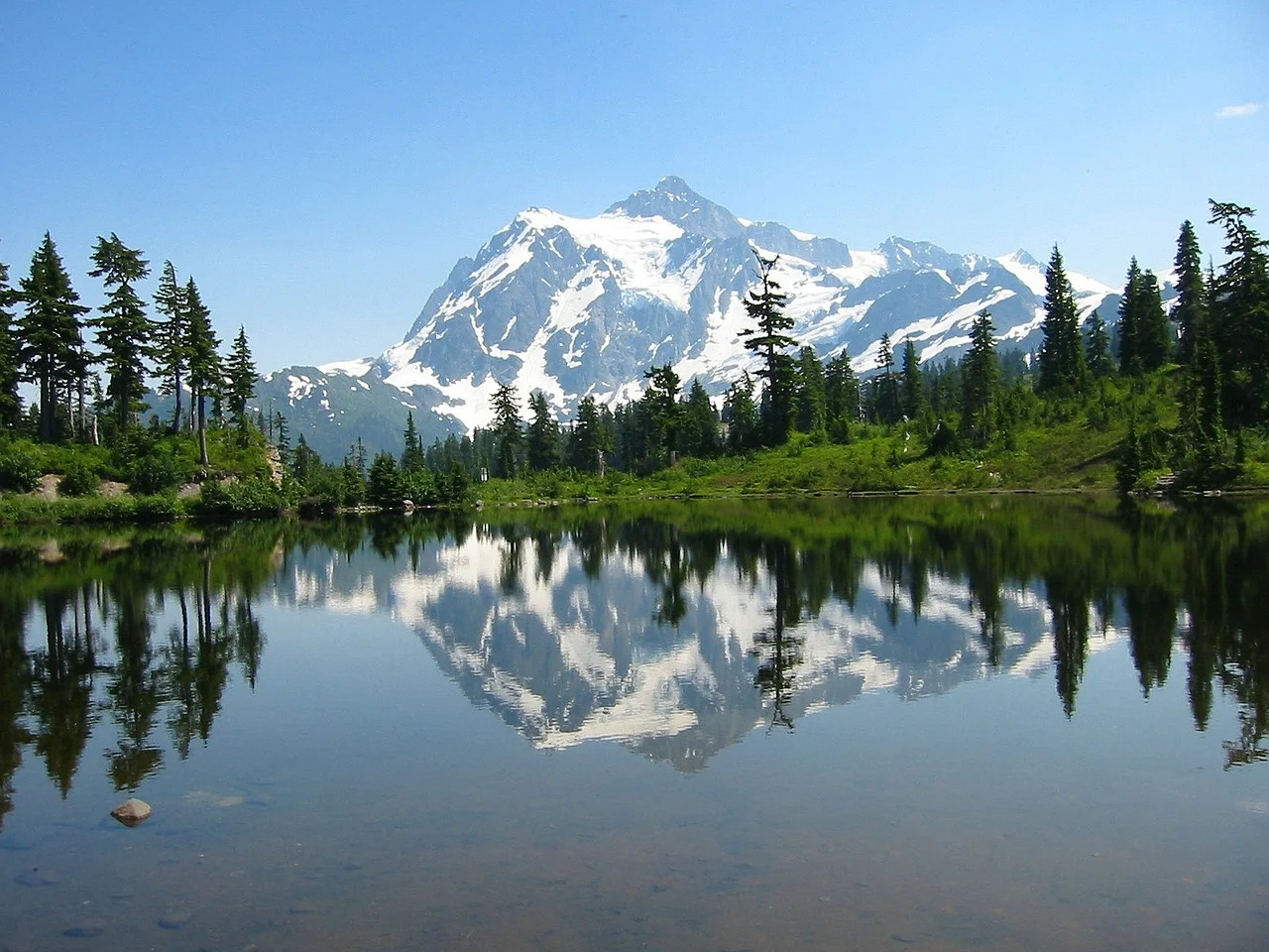 mount-shuksan-230759_1280.jpg