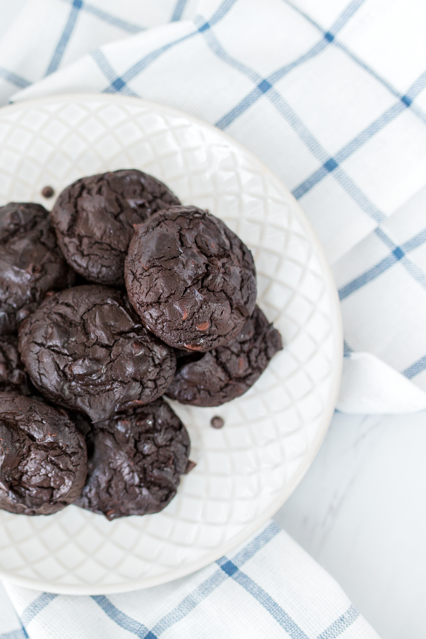 Dark Chocolate Brownie Cookies with Avocado Recipe