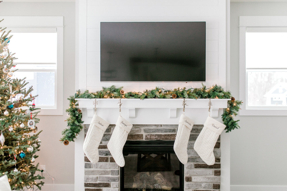 My Home for the Holiday's | Minimalism | Christmas Decor | Pottery Barn Christmas