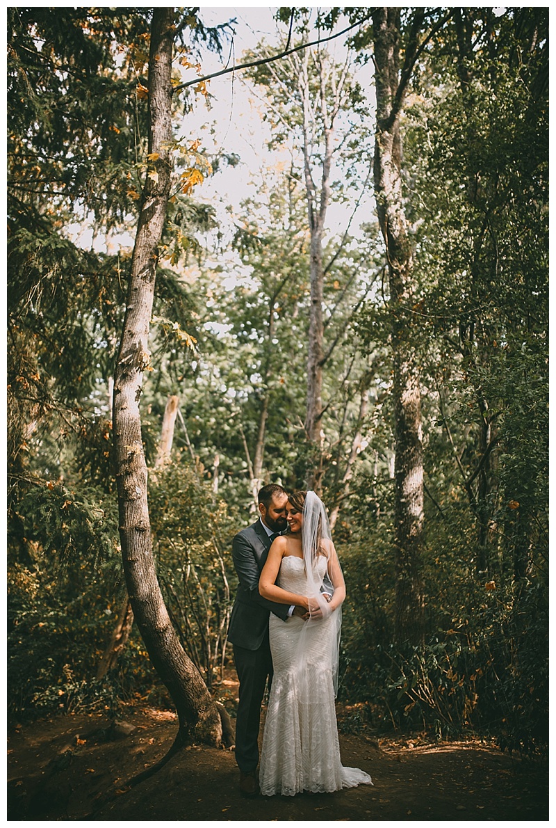 roddick barn wedding
