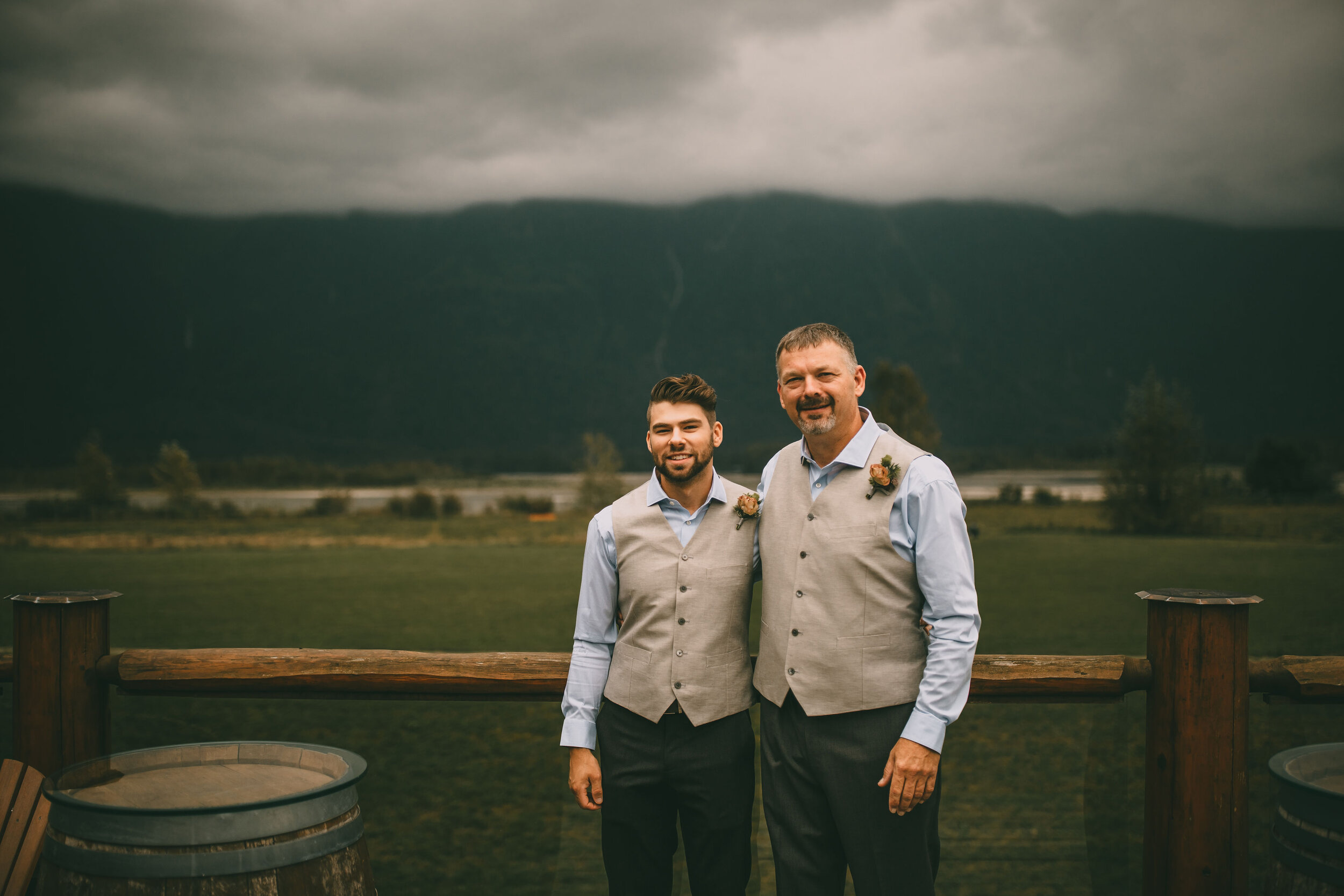 fraser river lodge wedding photographer