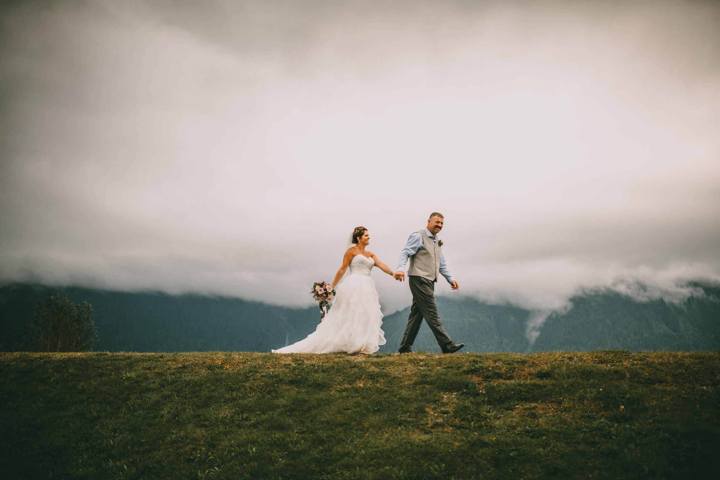 fraser river lodge wedding photographer