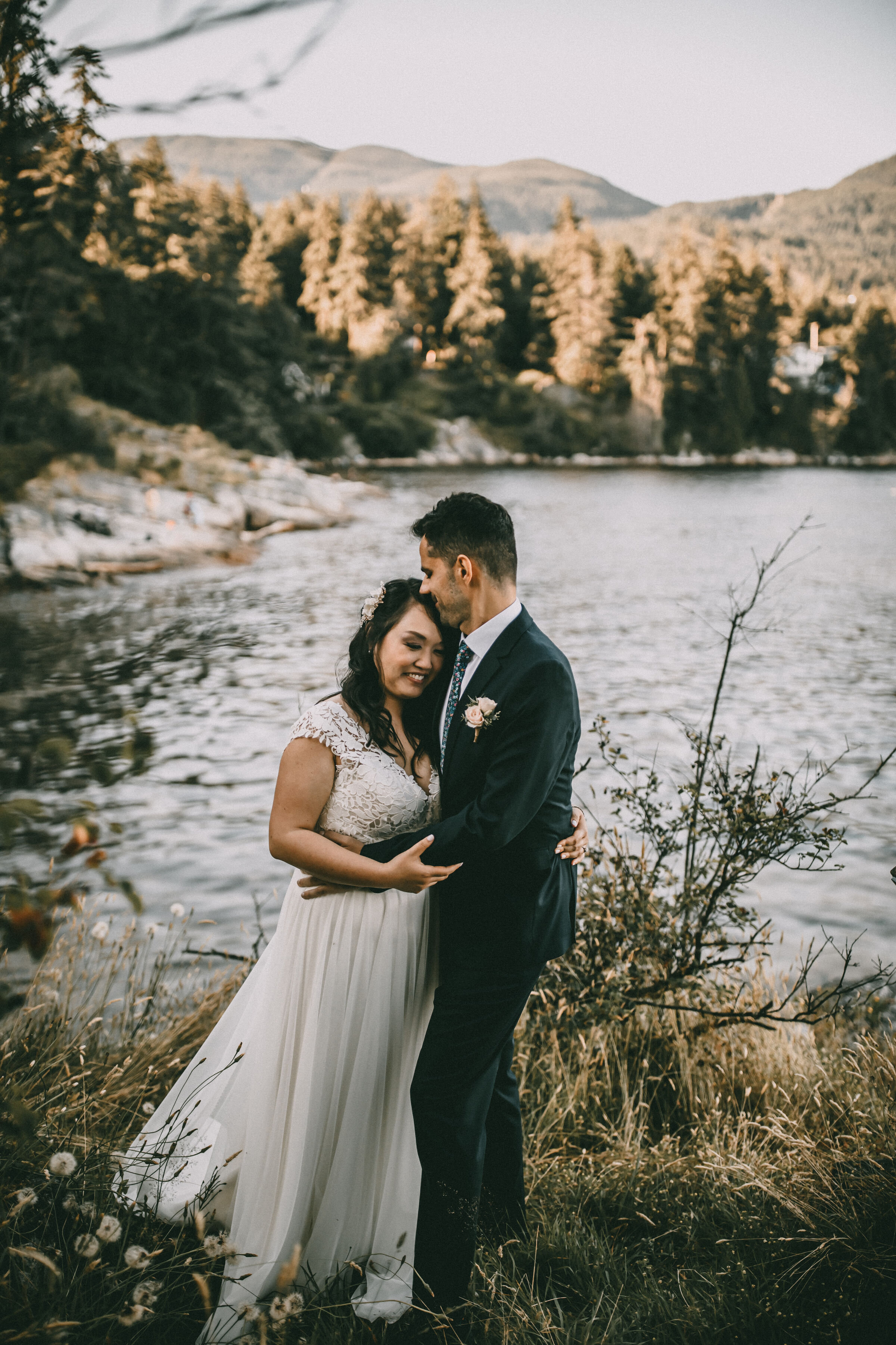 vancouver-elopement-photographer