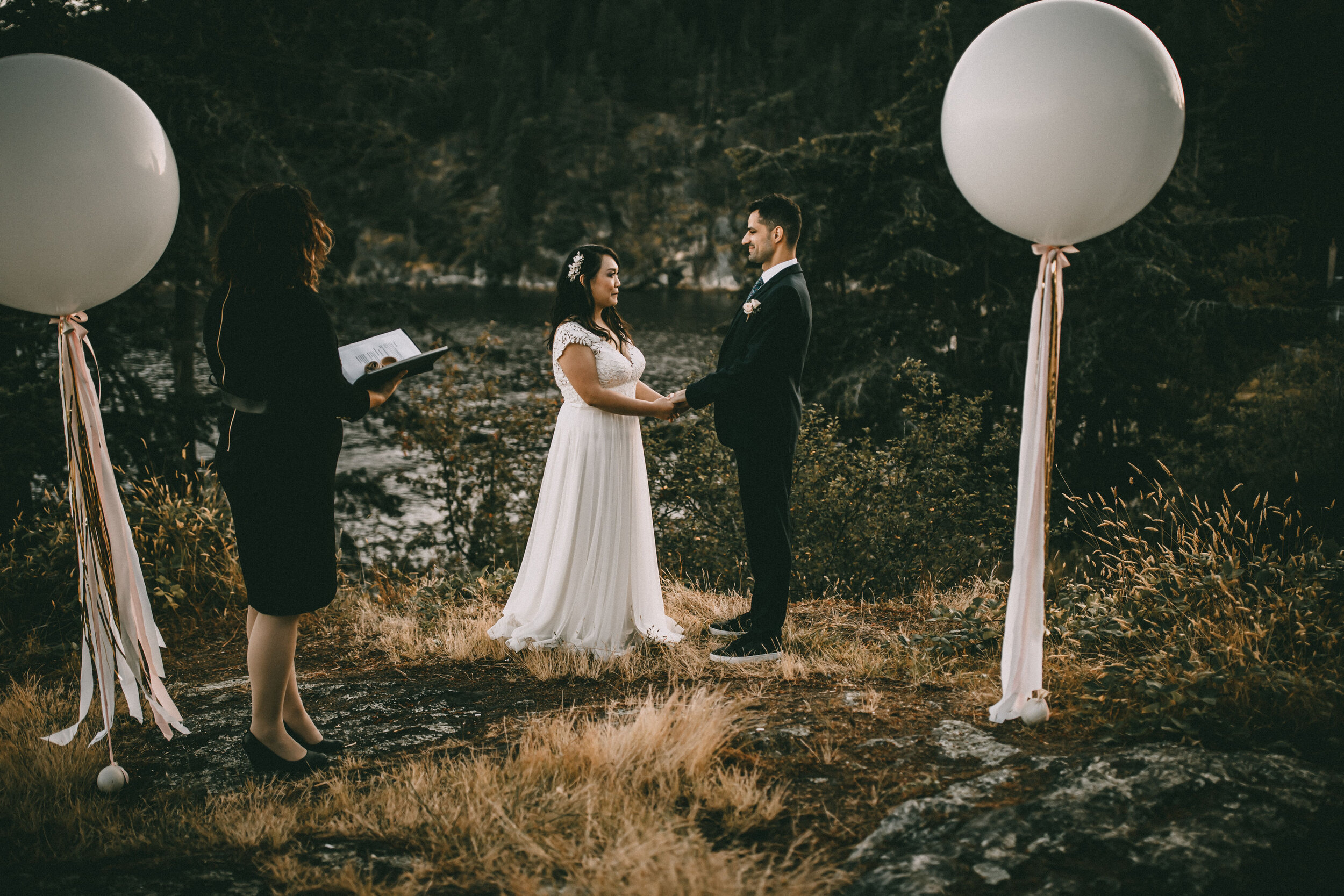 Squamish wedding photographer